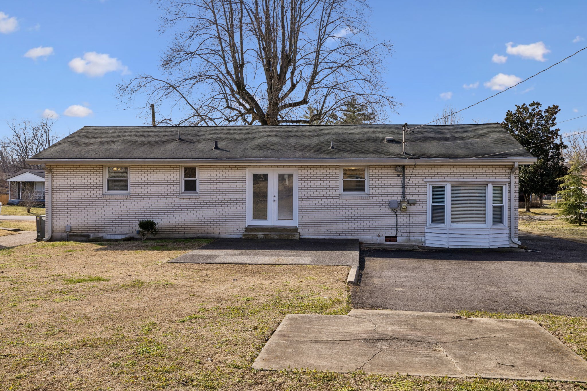 532 Landau Dr