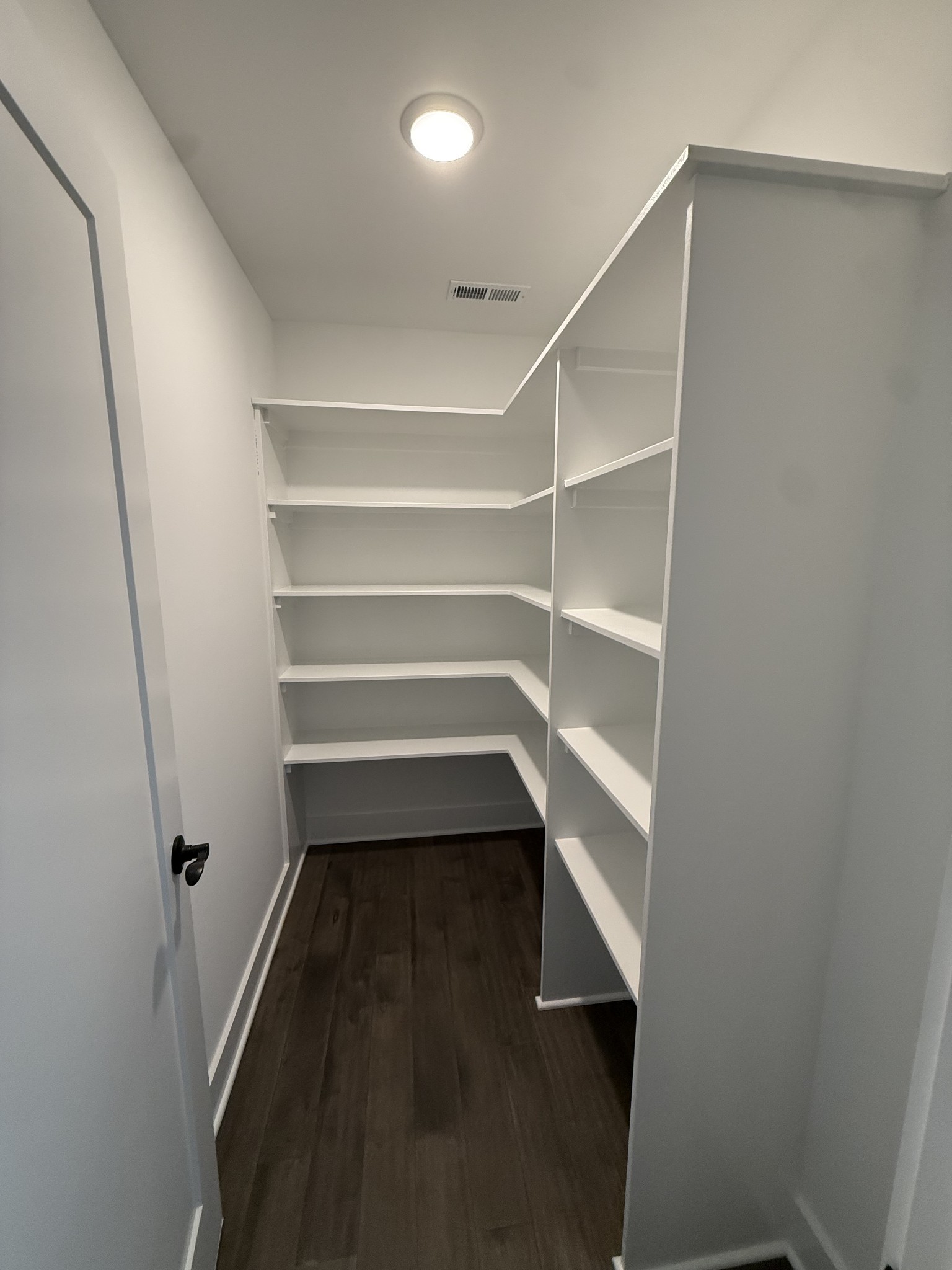 2631 Holly Springs Dr