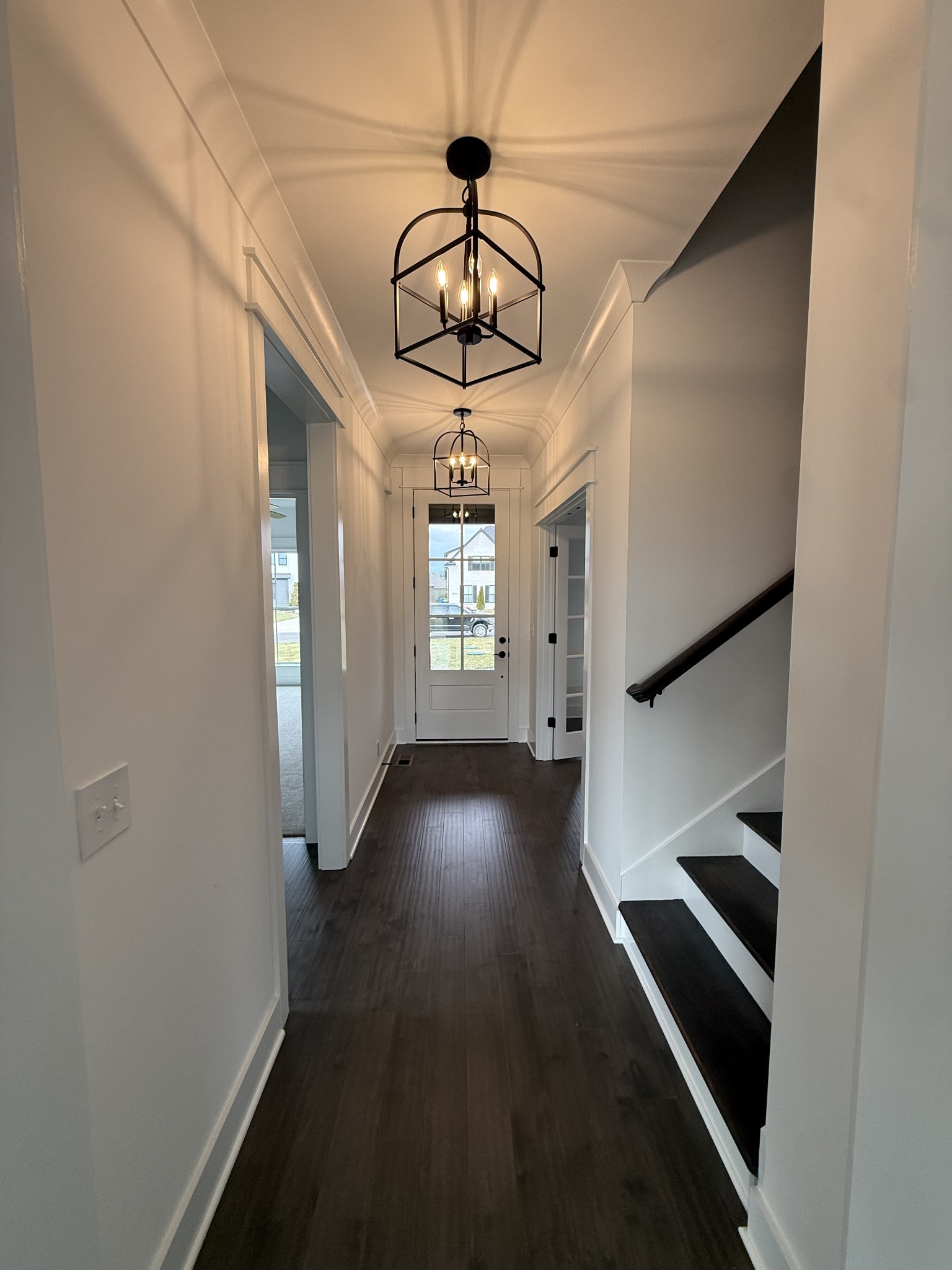 2631 Holly Springs Dr