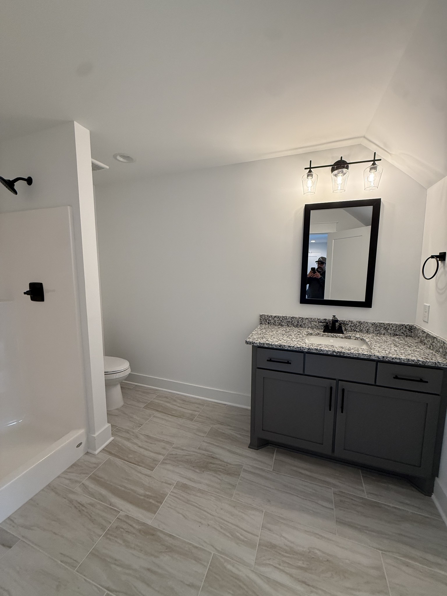 2631 Holly Springs Dr