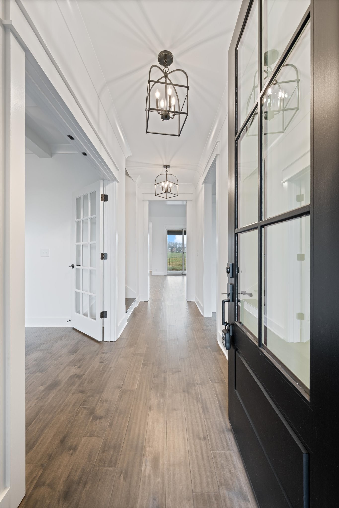 2631 Holly Springs Dr