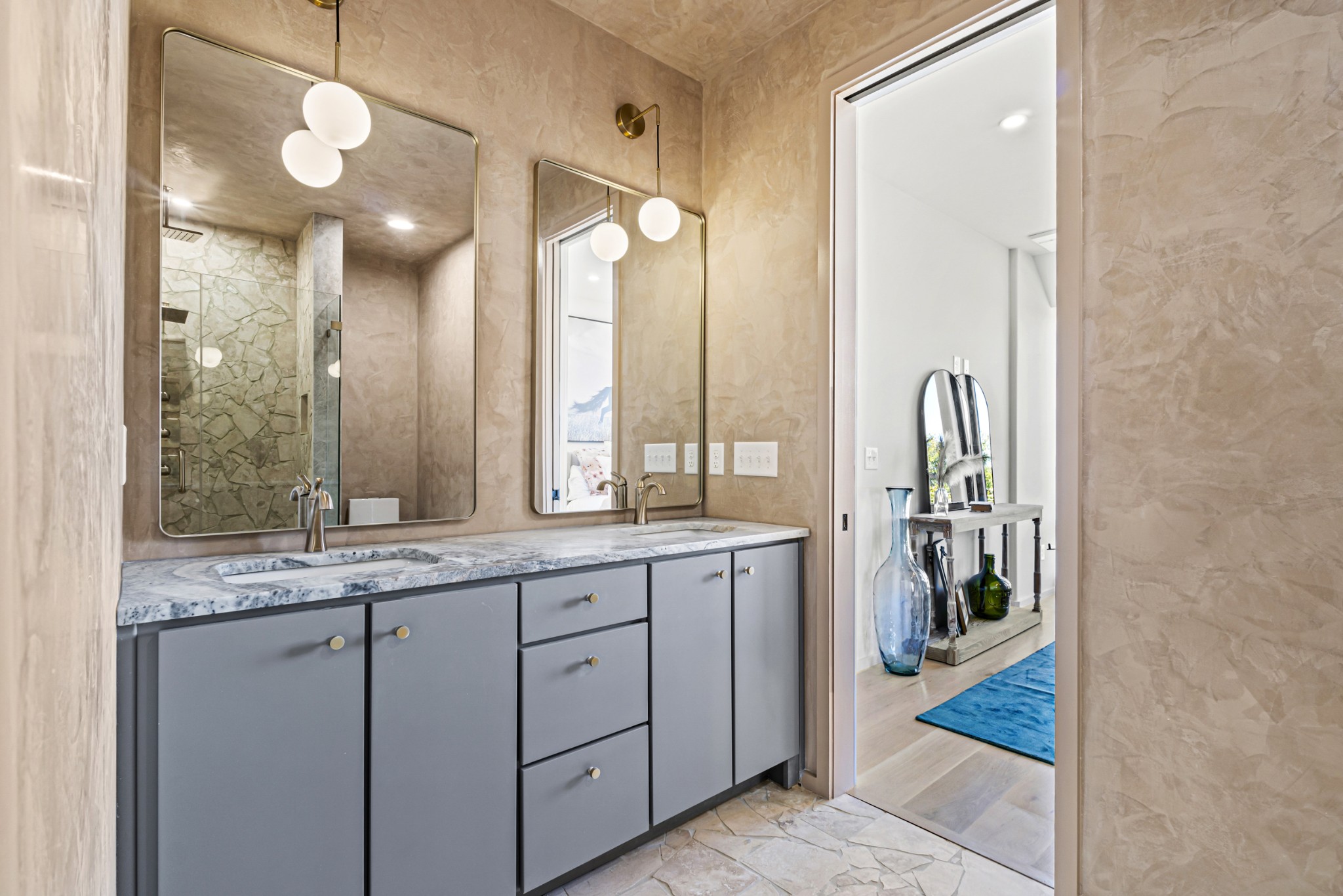 106 Grizzard Ave Unit: 7