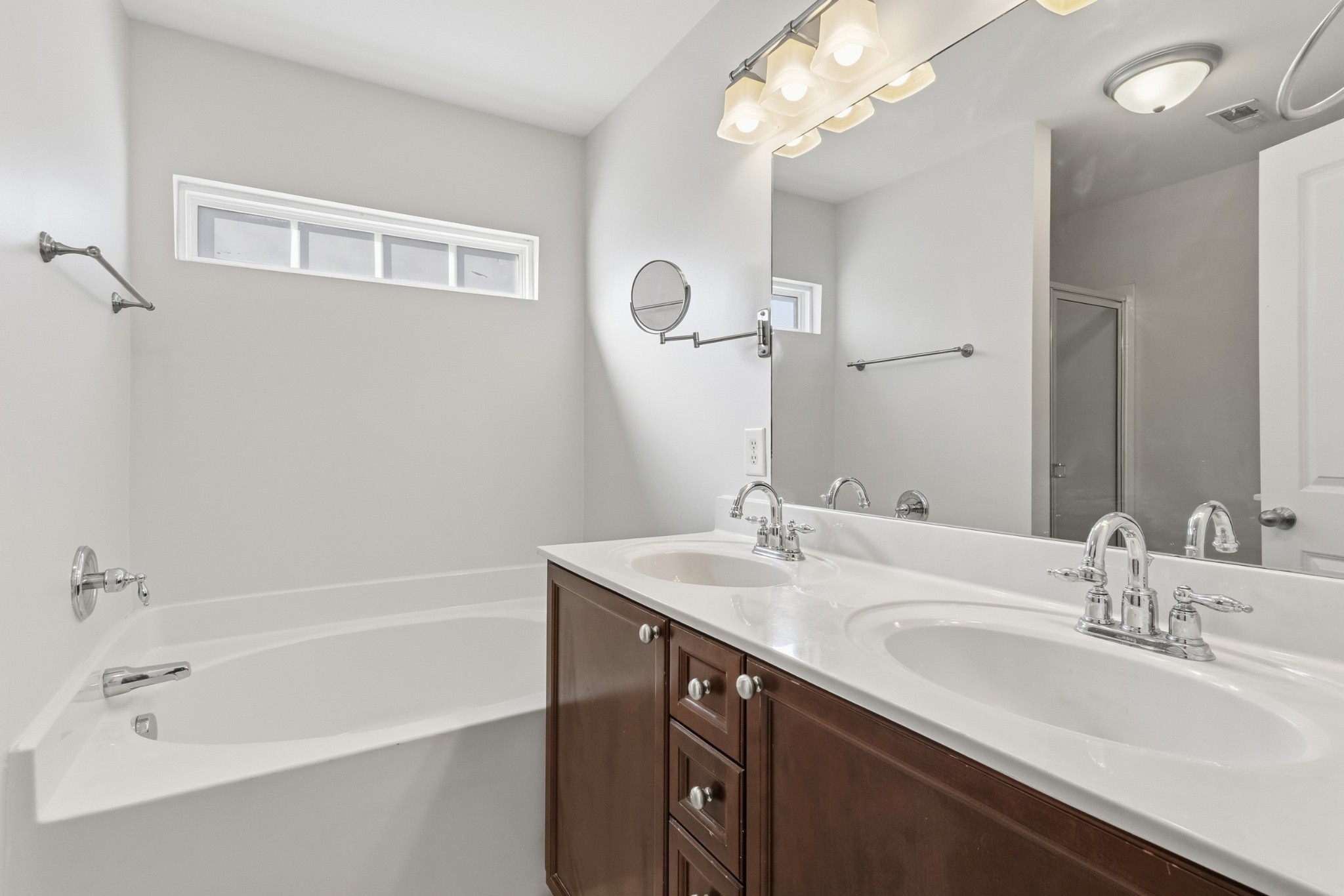 7513 Lords Chapel Dr