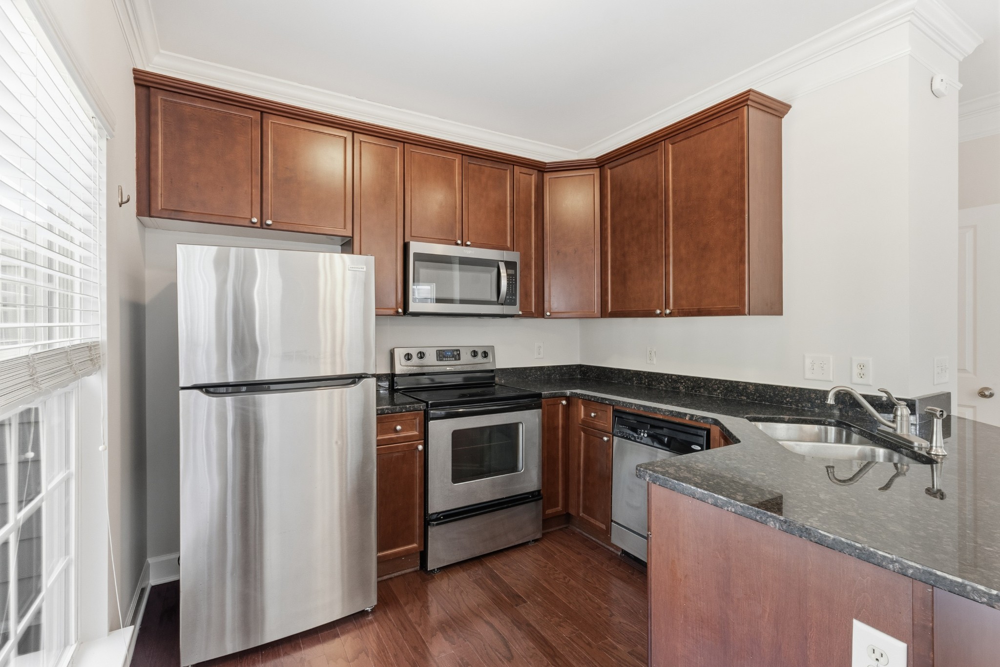 7513 Lords Chapel Dr