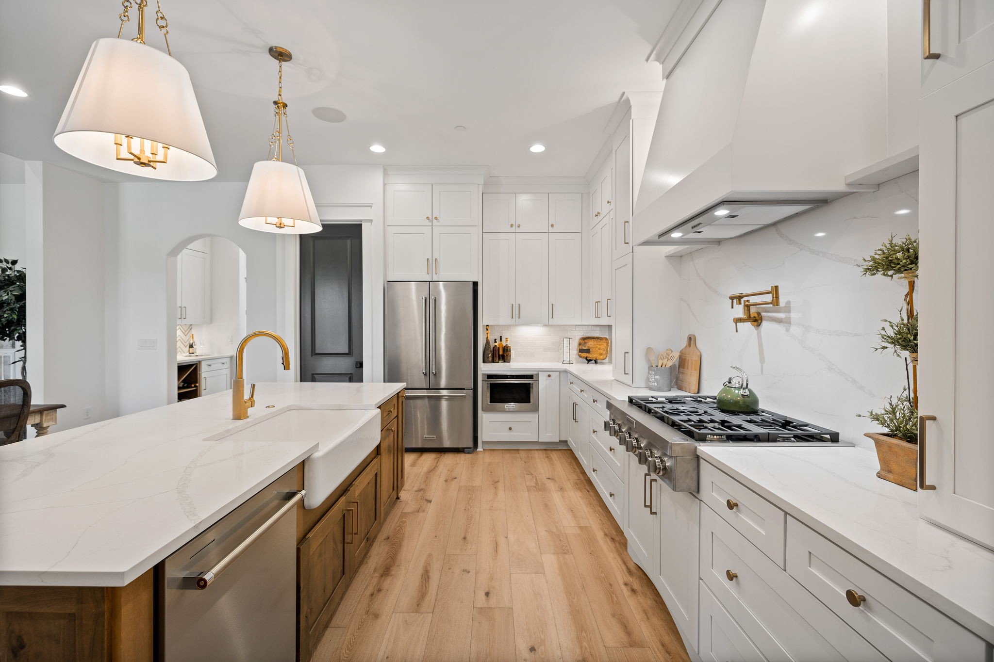1003 Sinatra Drive