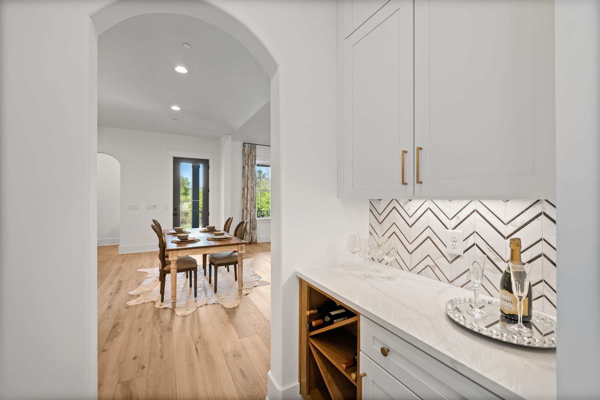 1003 Sinatra Drive