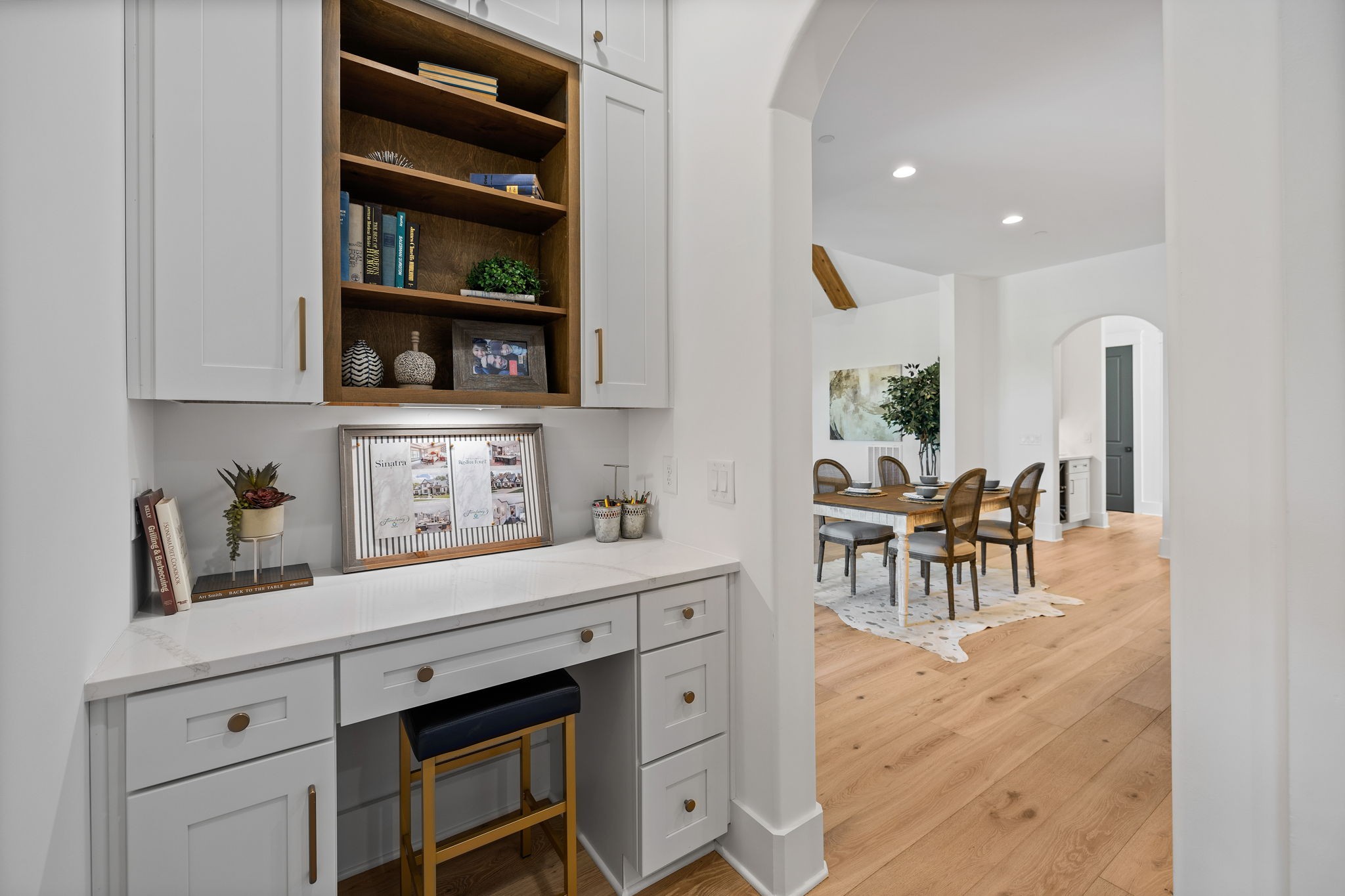 1003 Sinatra Drive