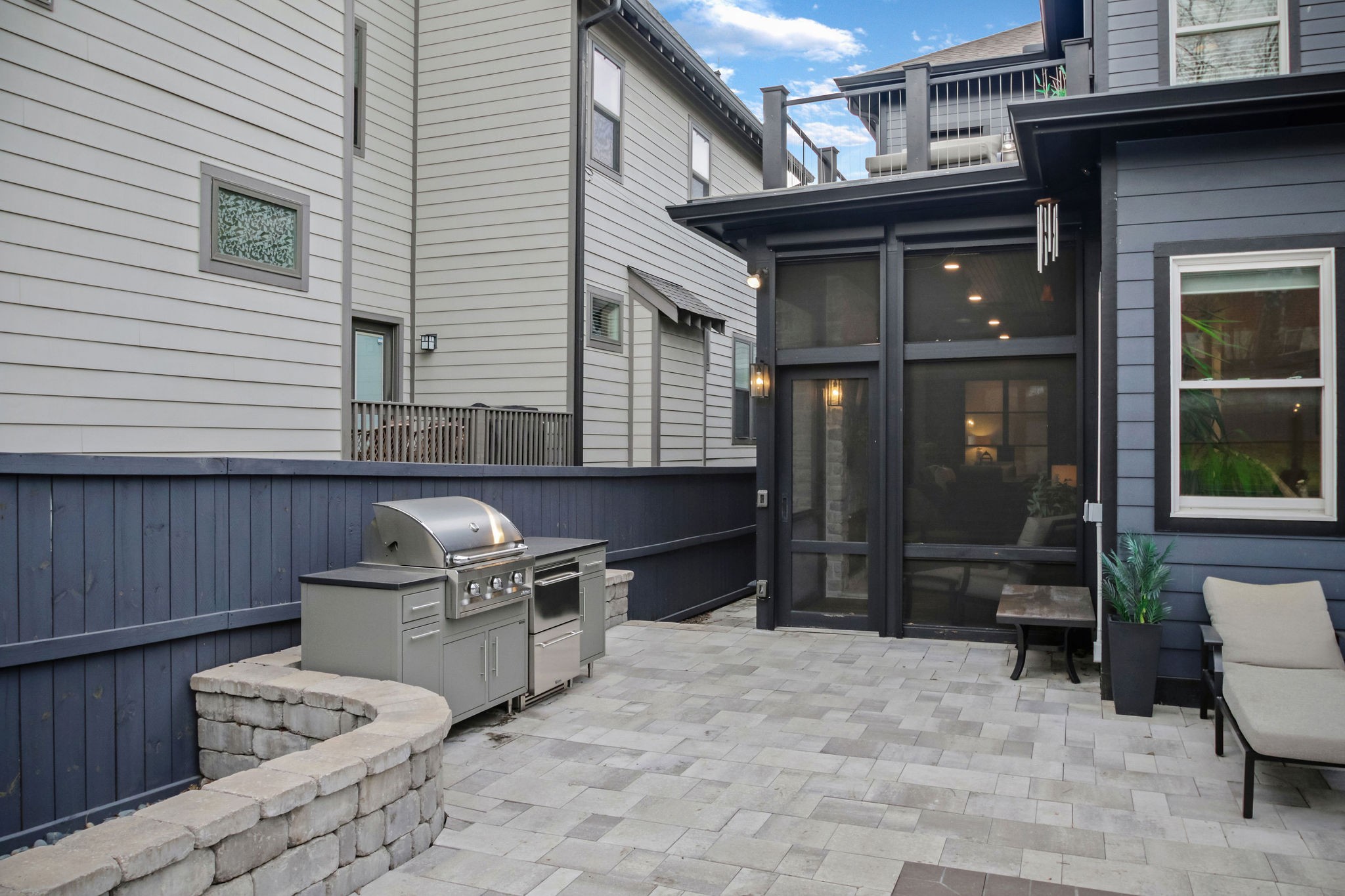 1217B Battlefield Dr