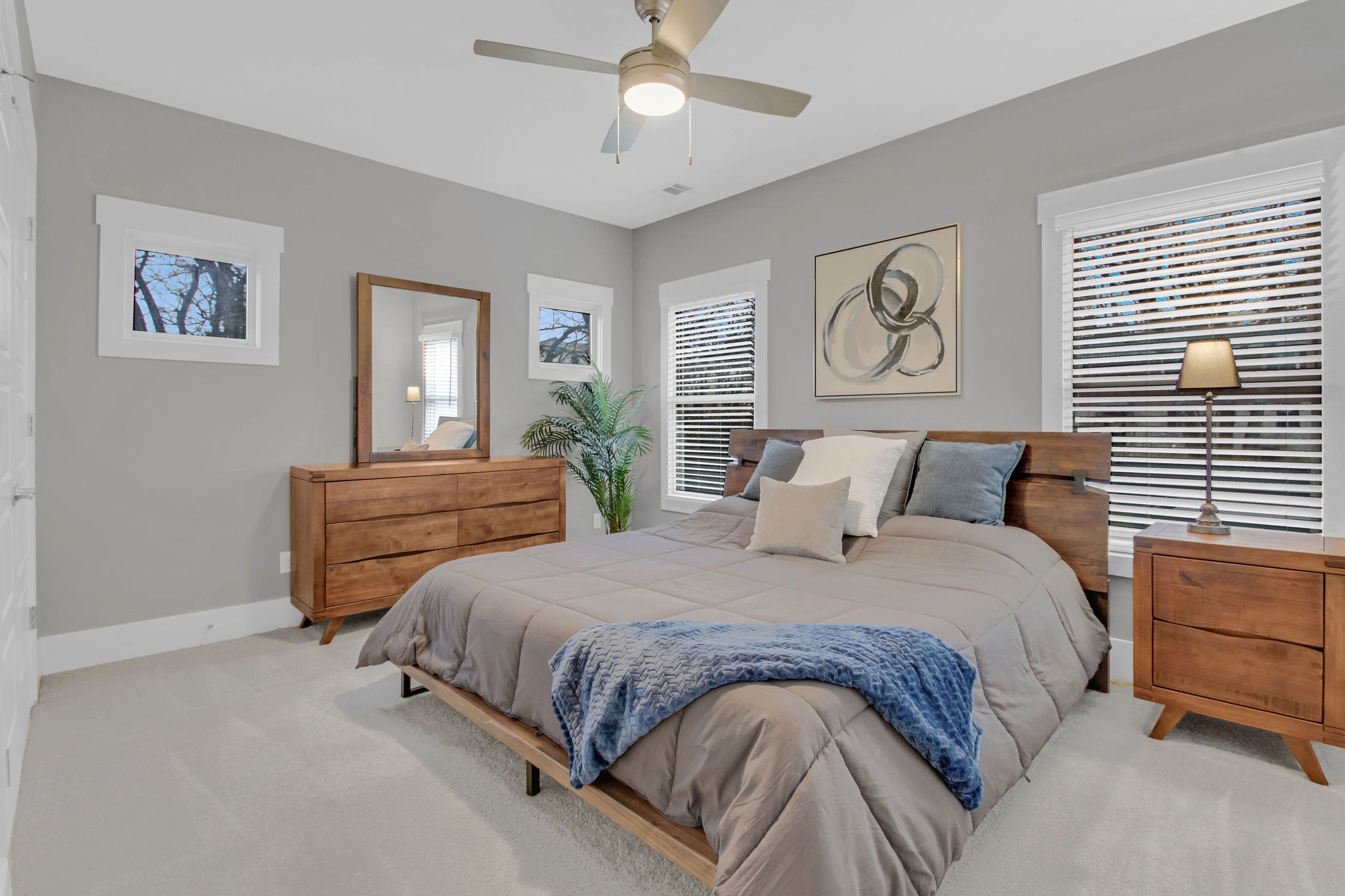 1217B Battlefield Dr