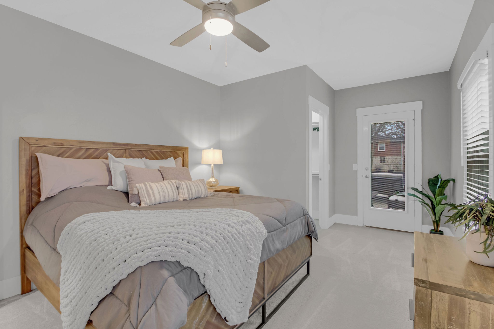 1217B Battlefield Dr