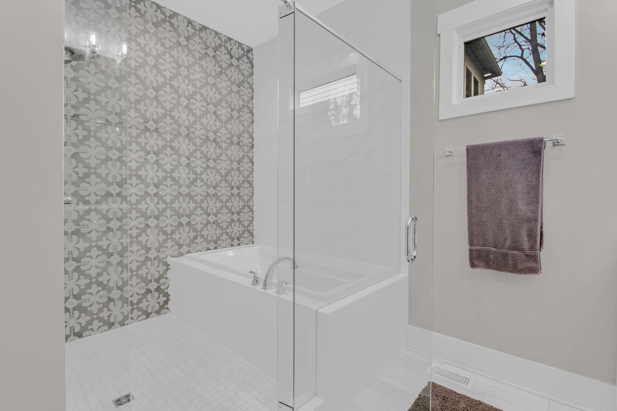 1217B Battlefield Dr