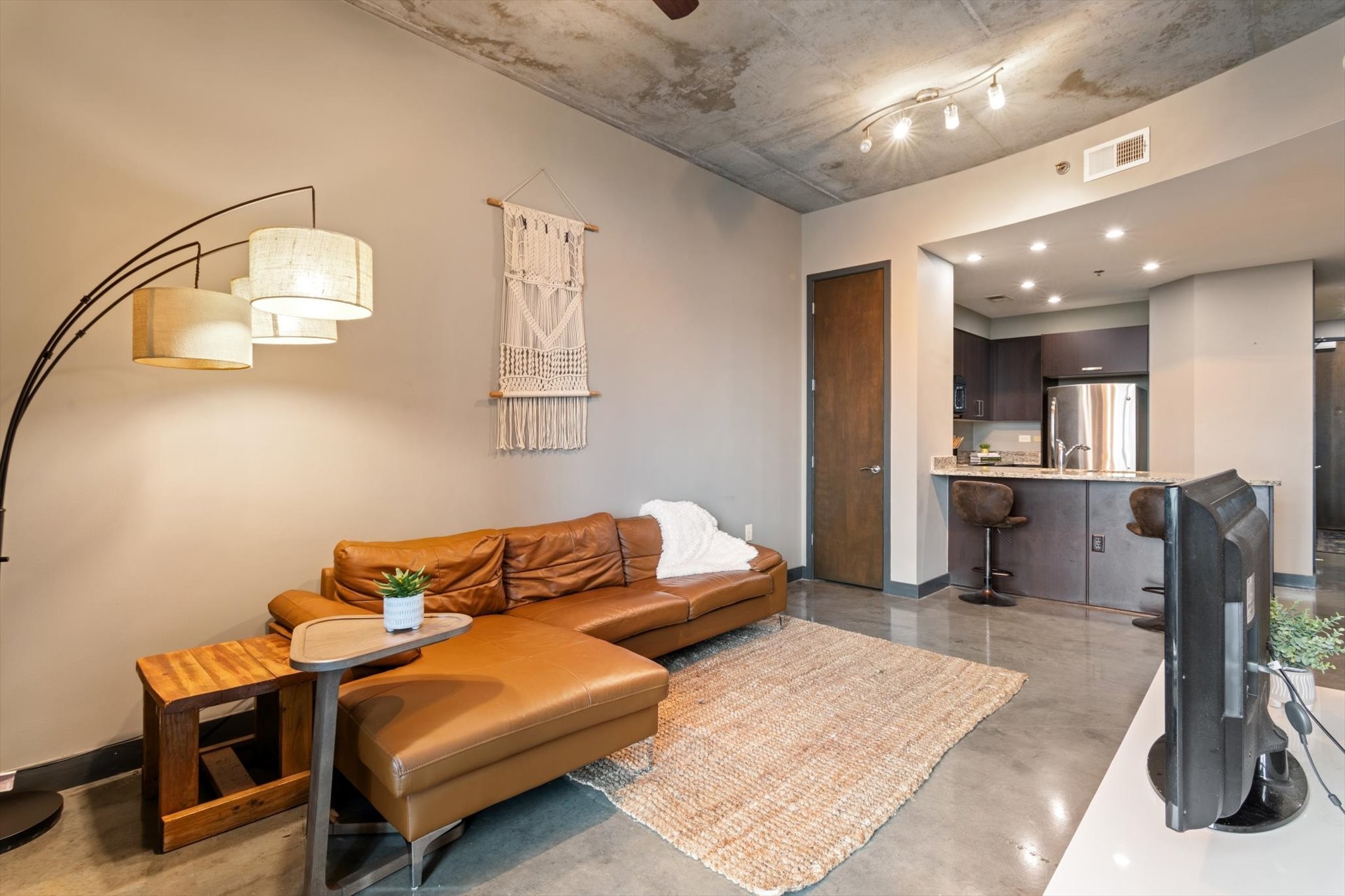 1510 Demonbreun St Unit: 706