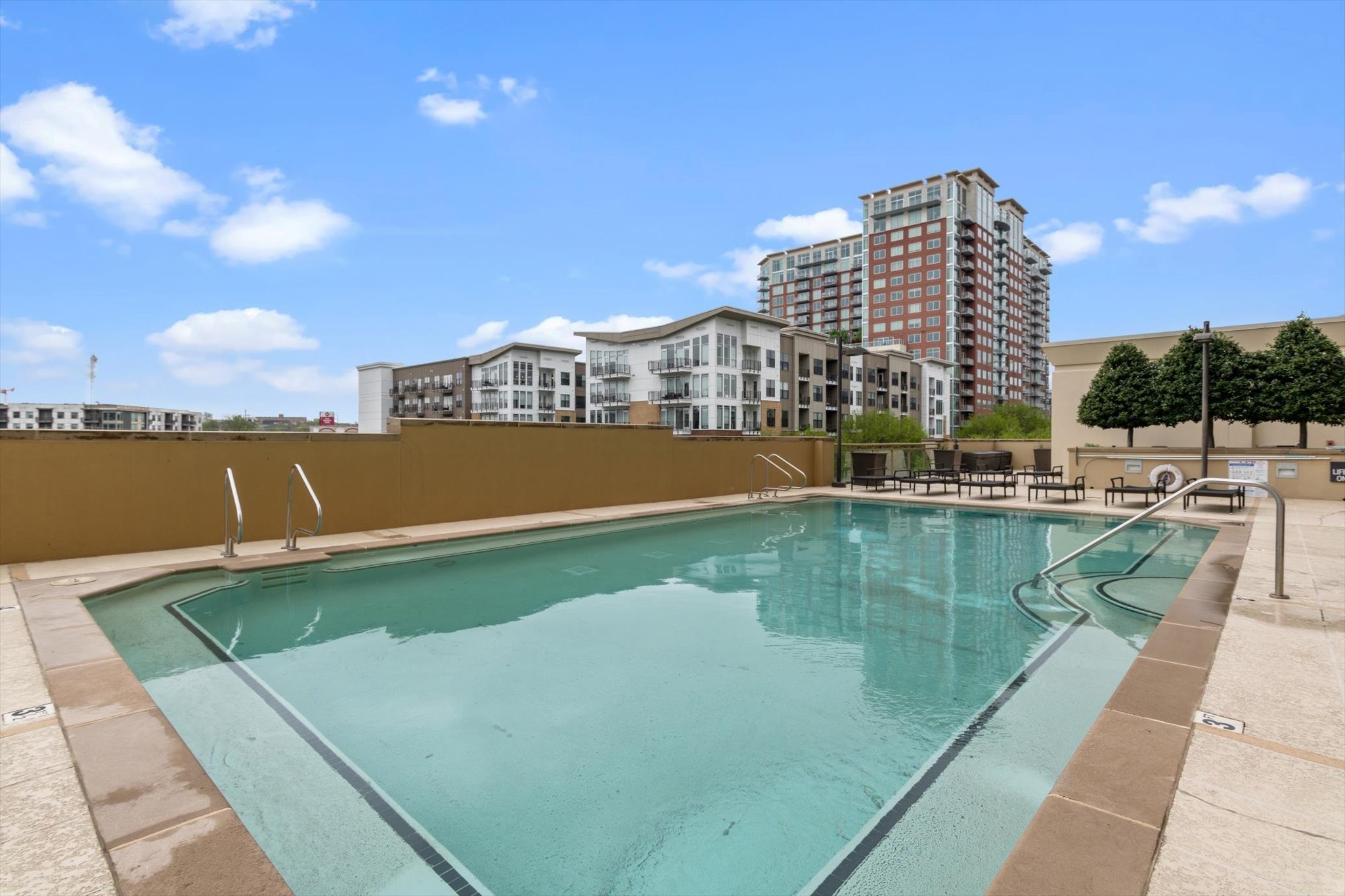 1510 Demonbreun St Unit: 706