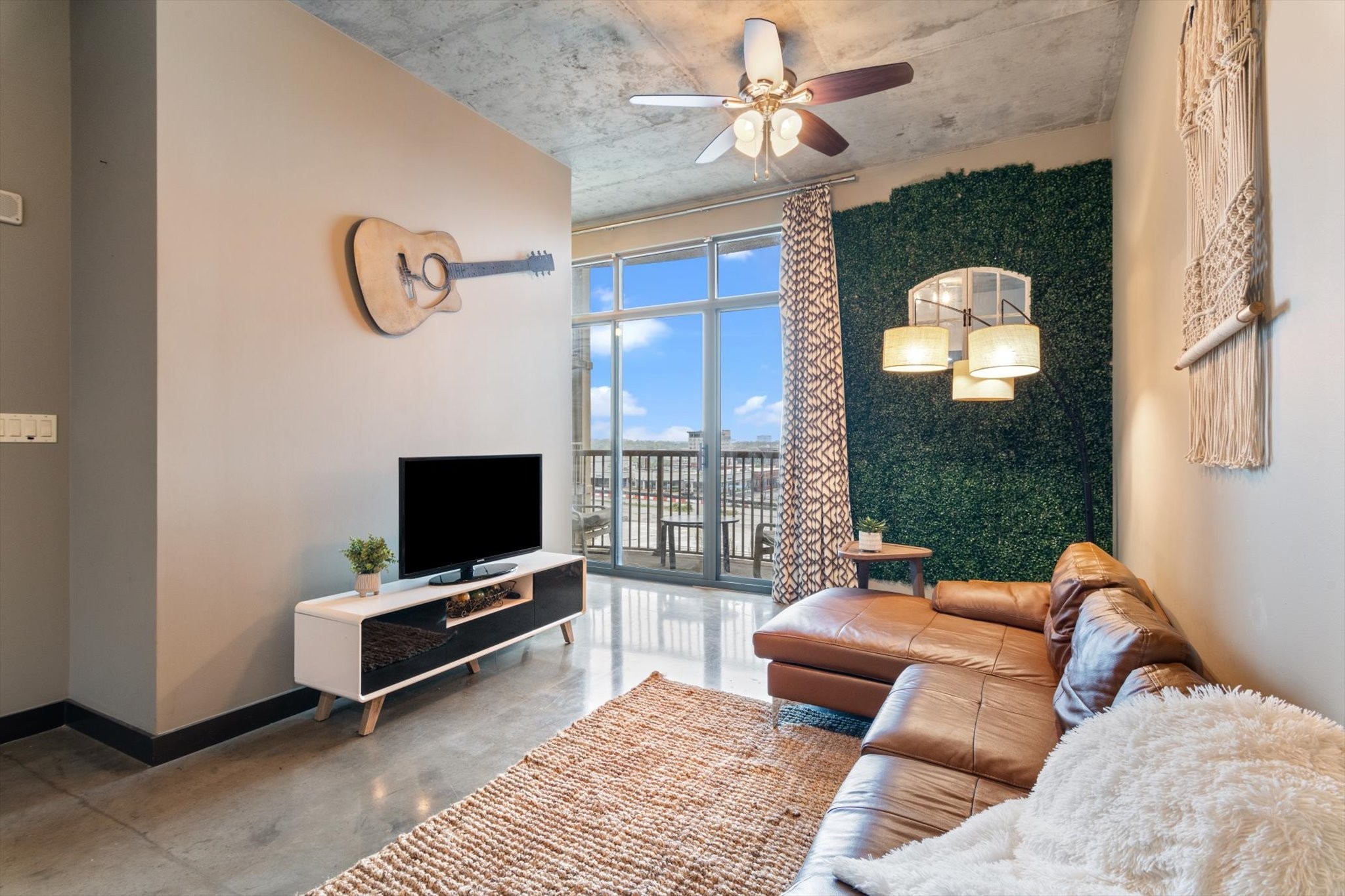 1510 Demonbreun St Unit: 706