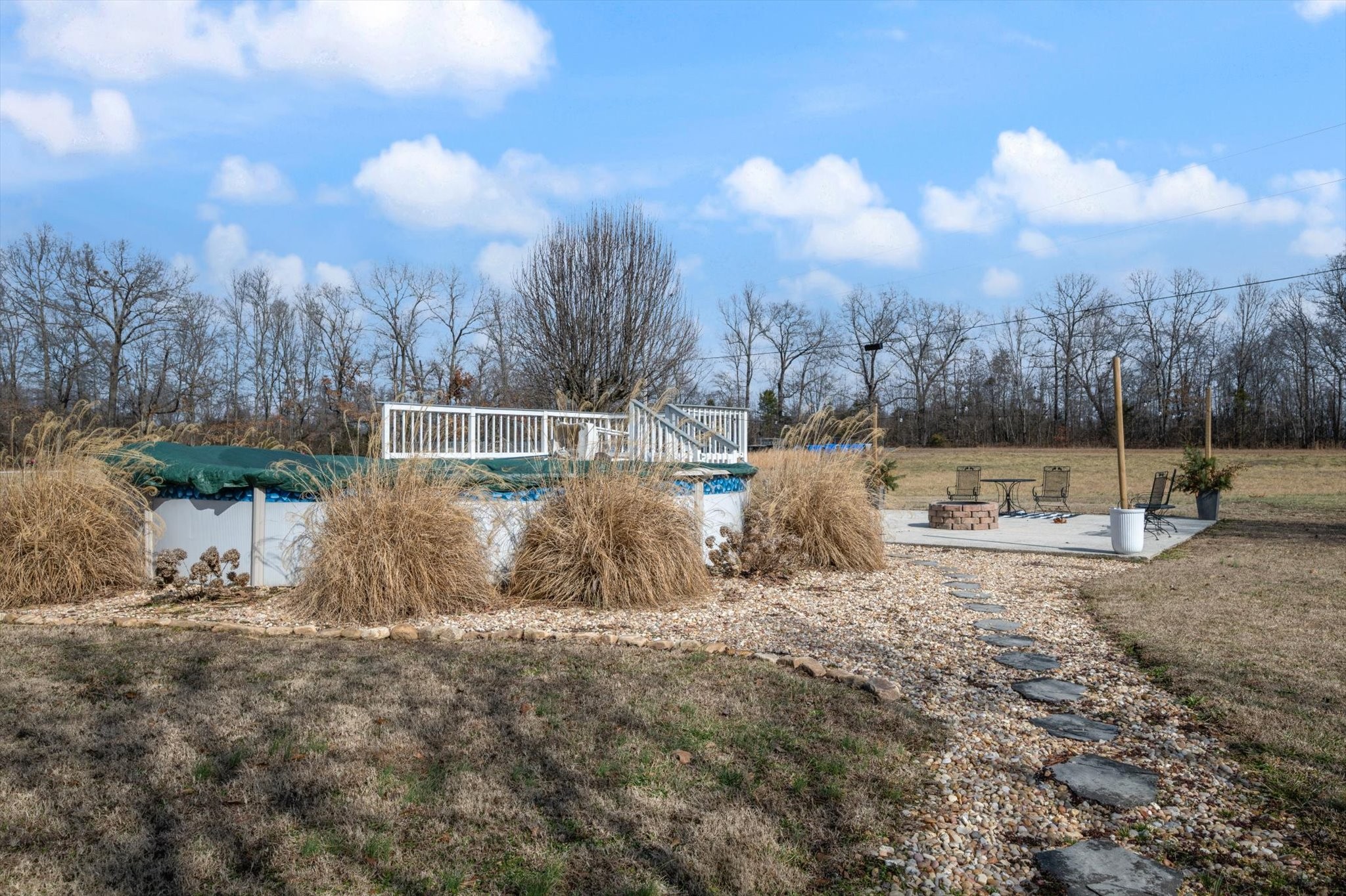 11540 Smithville Hwy