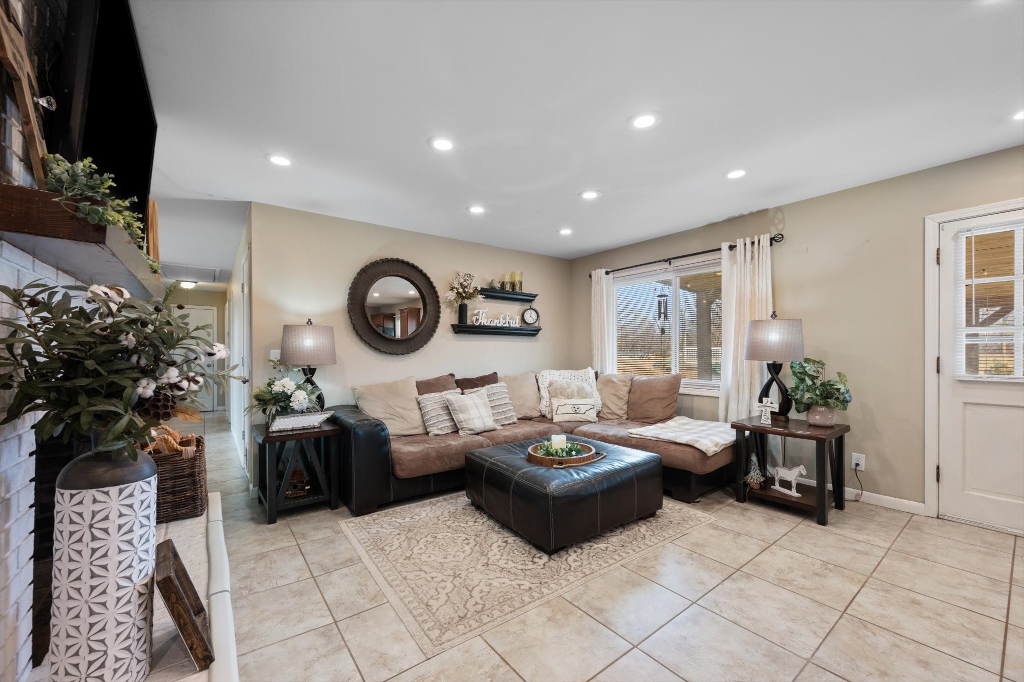 11540 Smithville Hwy