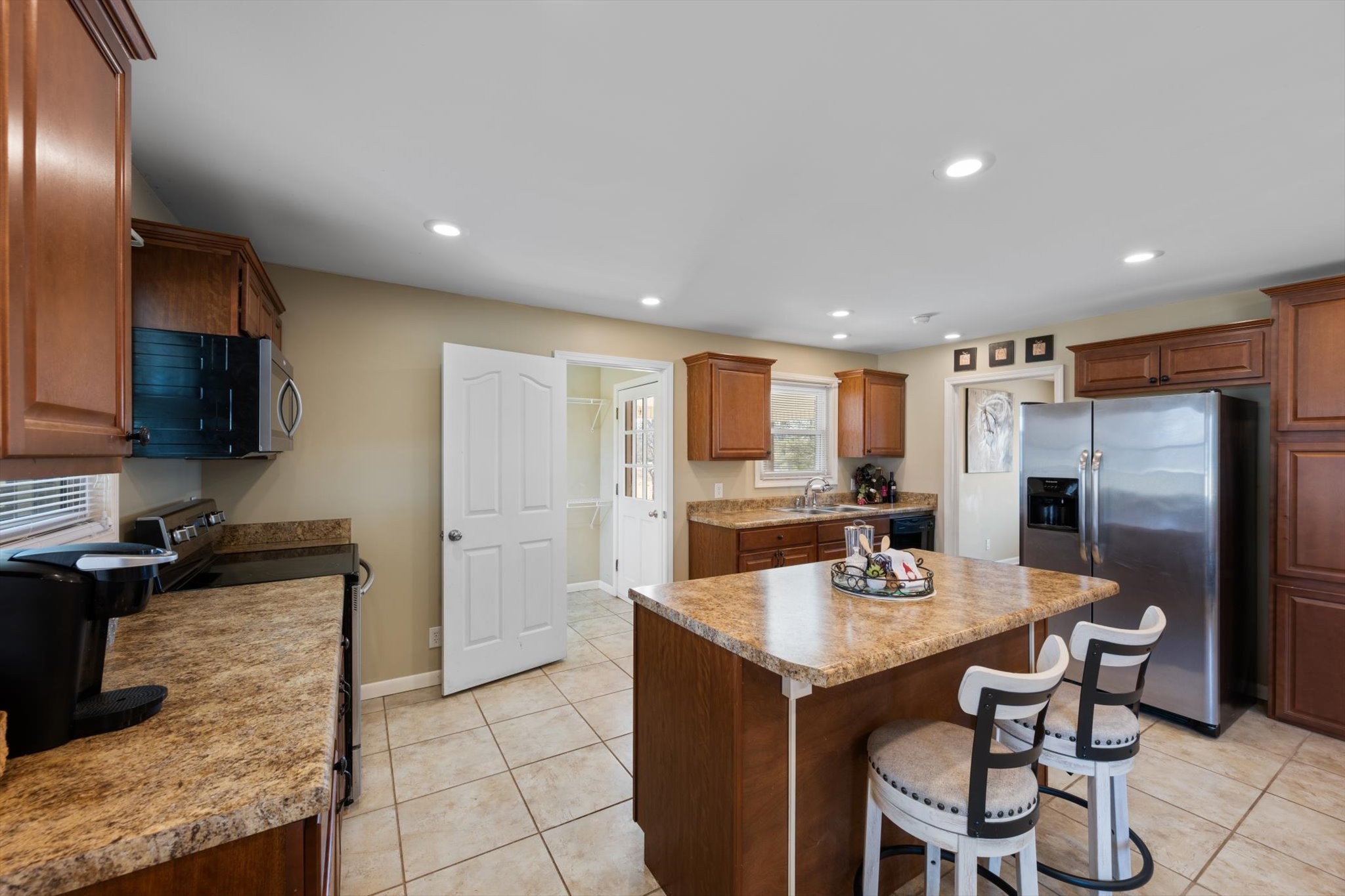 11540 Smithville Hwy