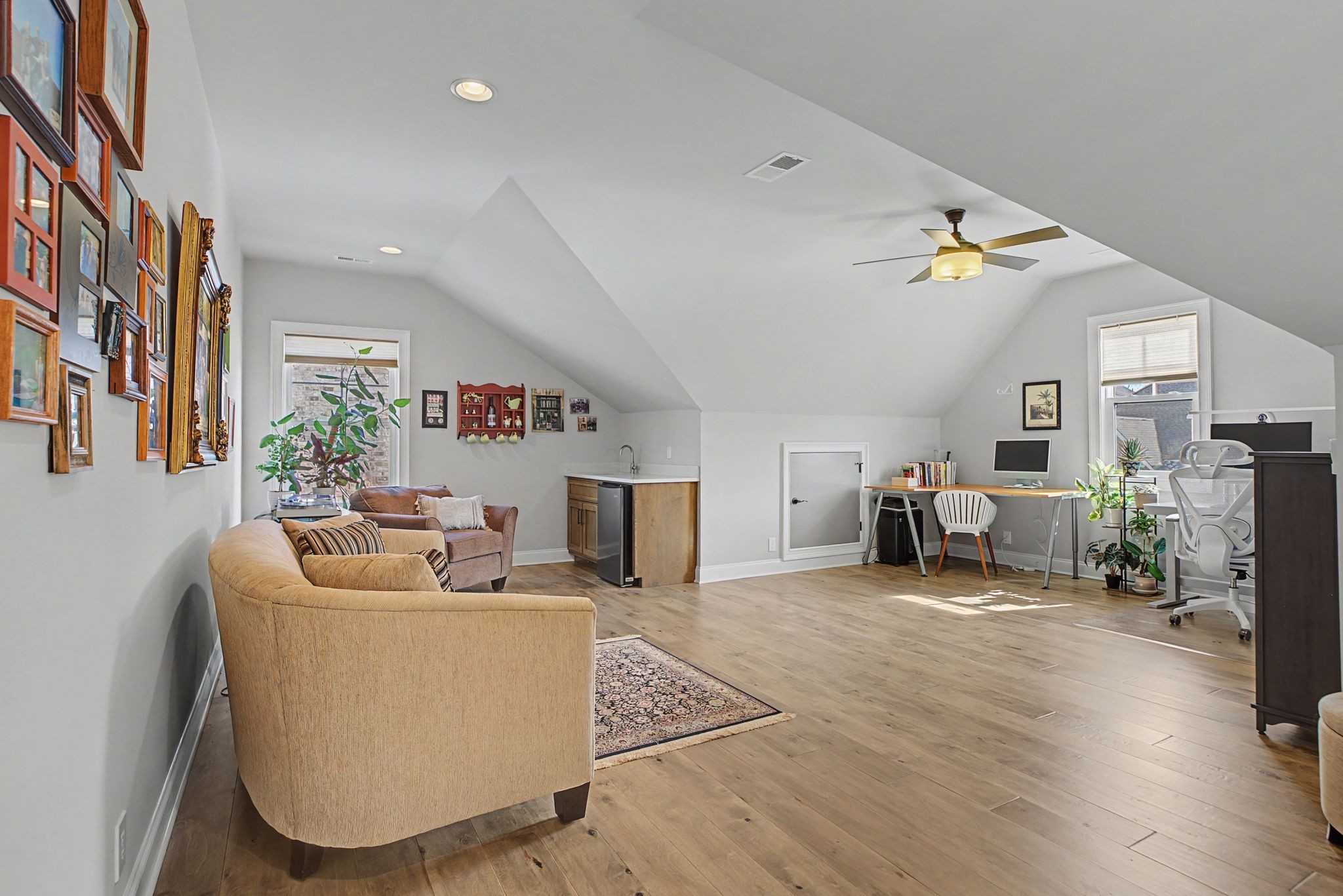 2111 White Poplar Court