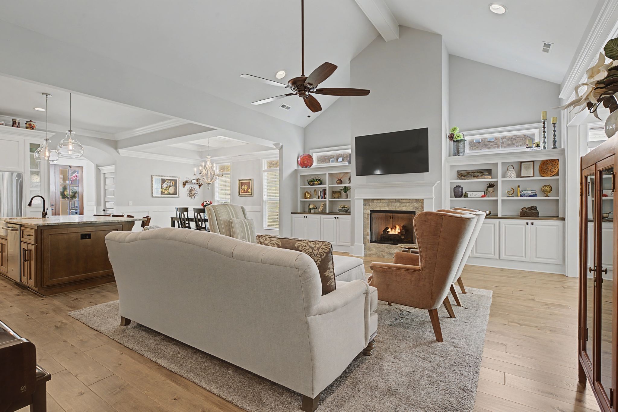 2111 White Poplar Court