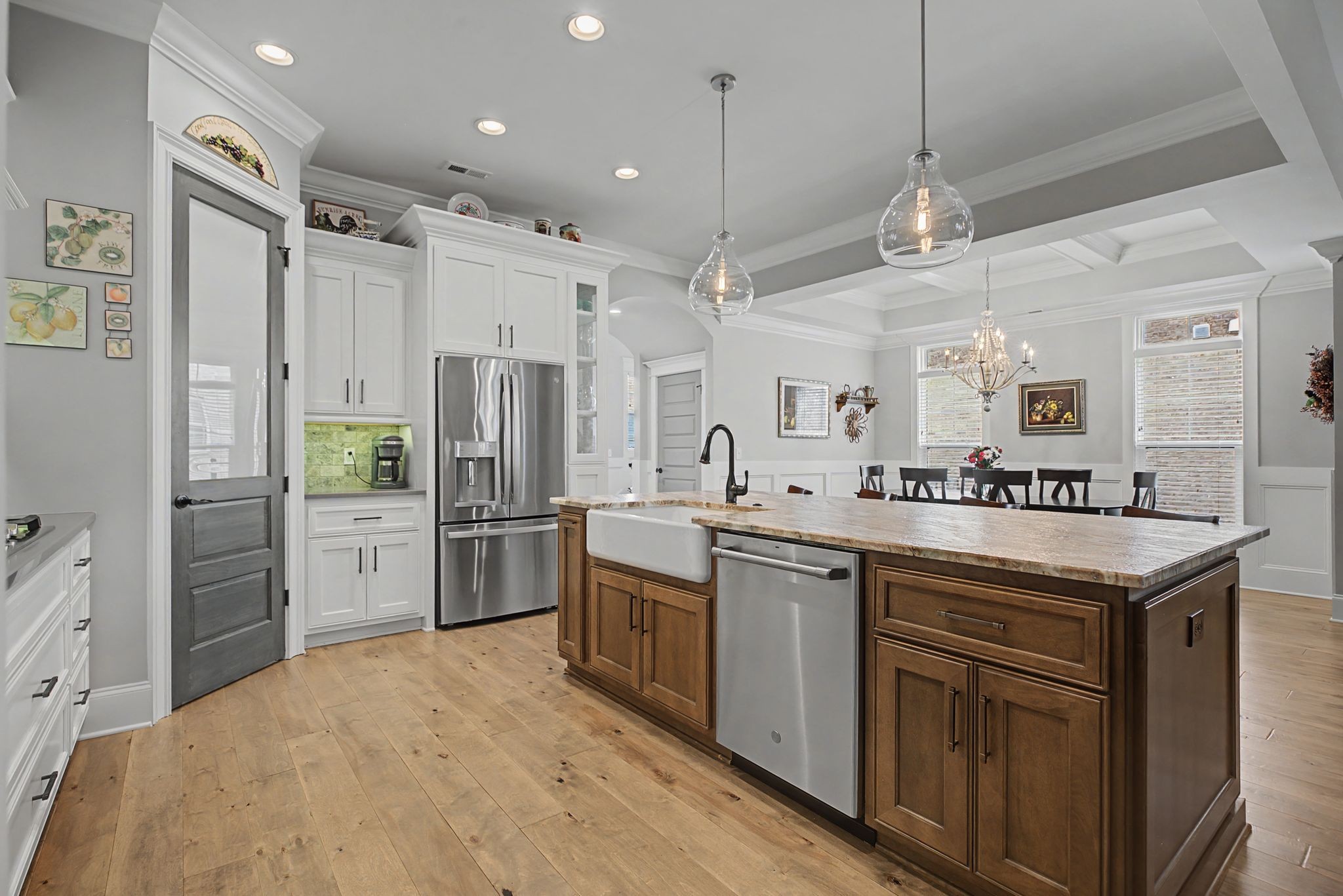 2111 White Poplar Court