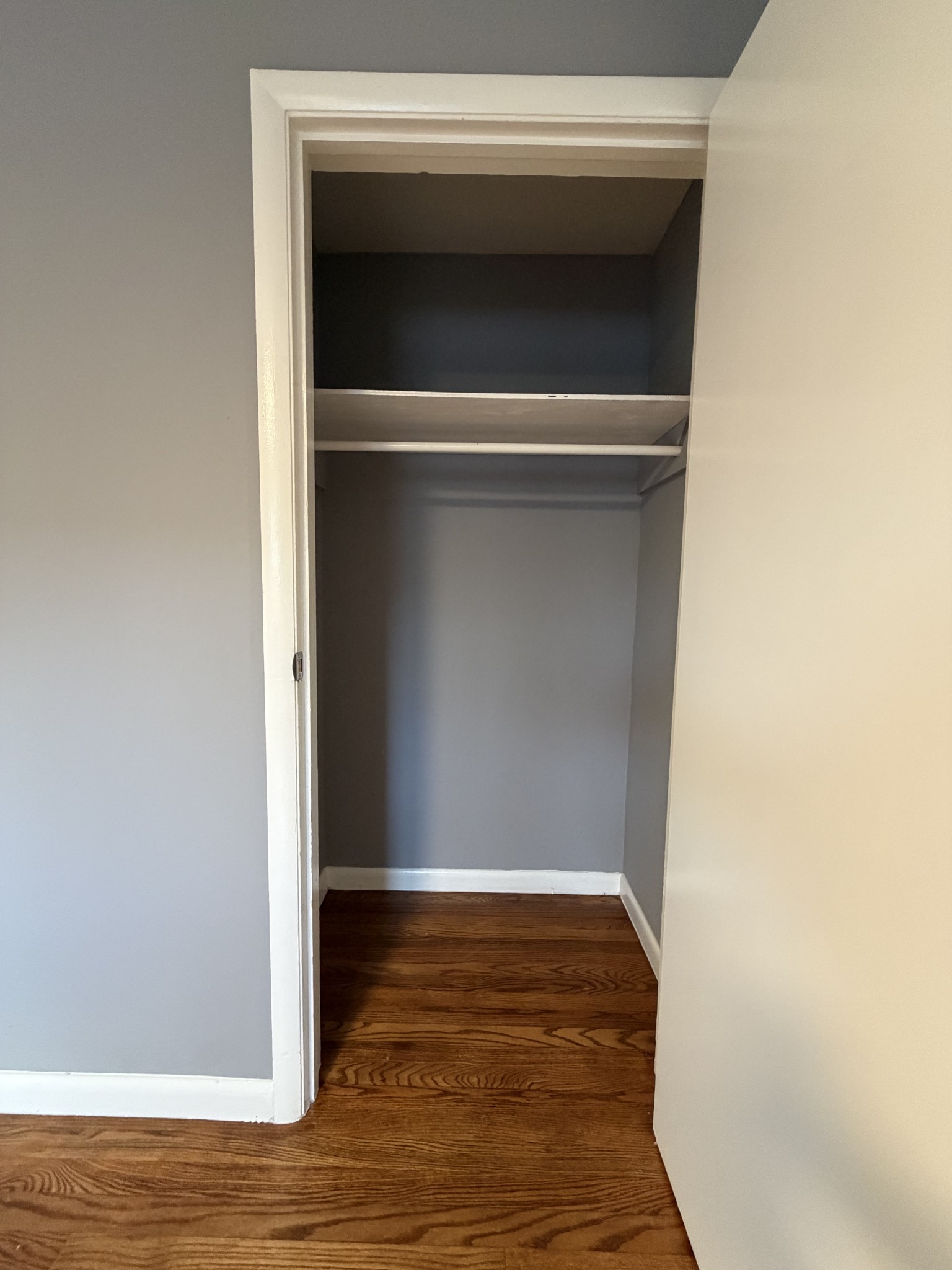 3316 Clifton Ave Unit: B