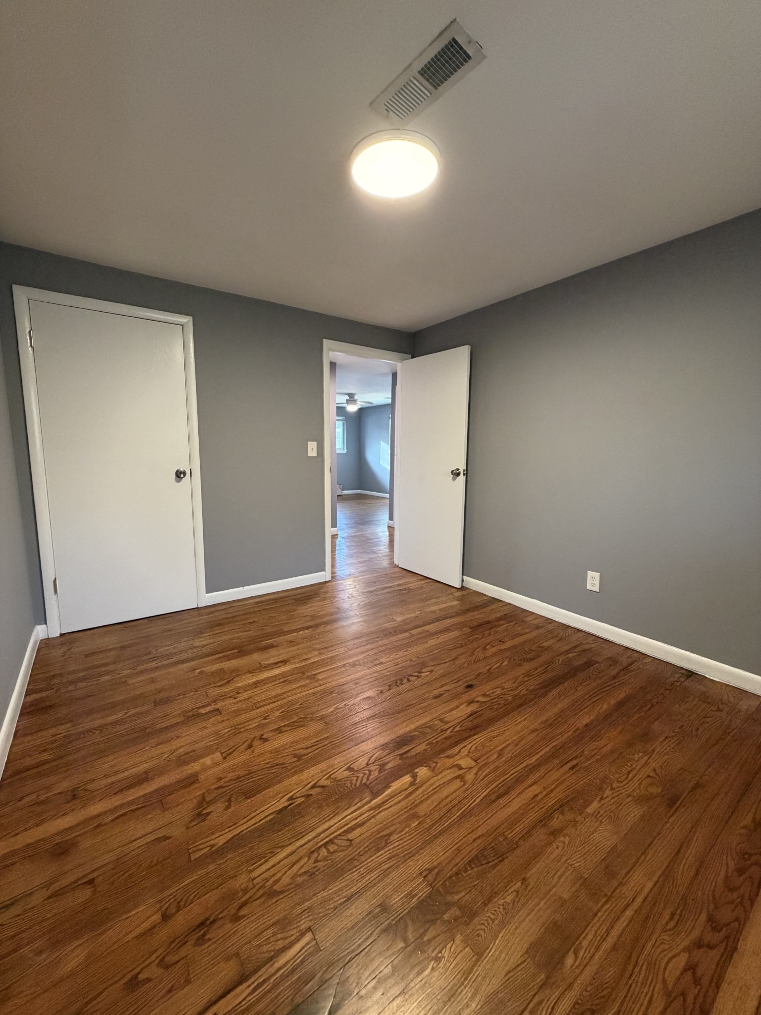 3316 Clifton Ave Unit: B