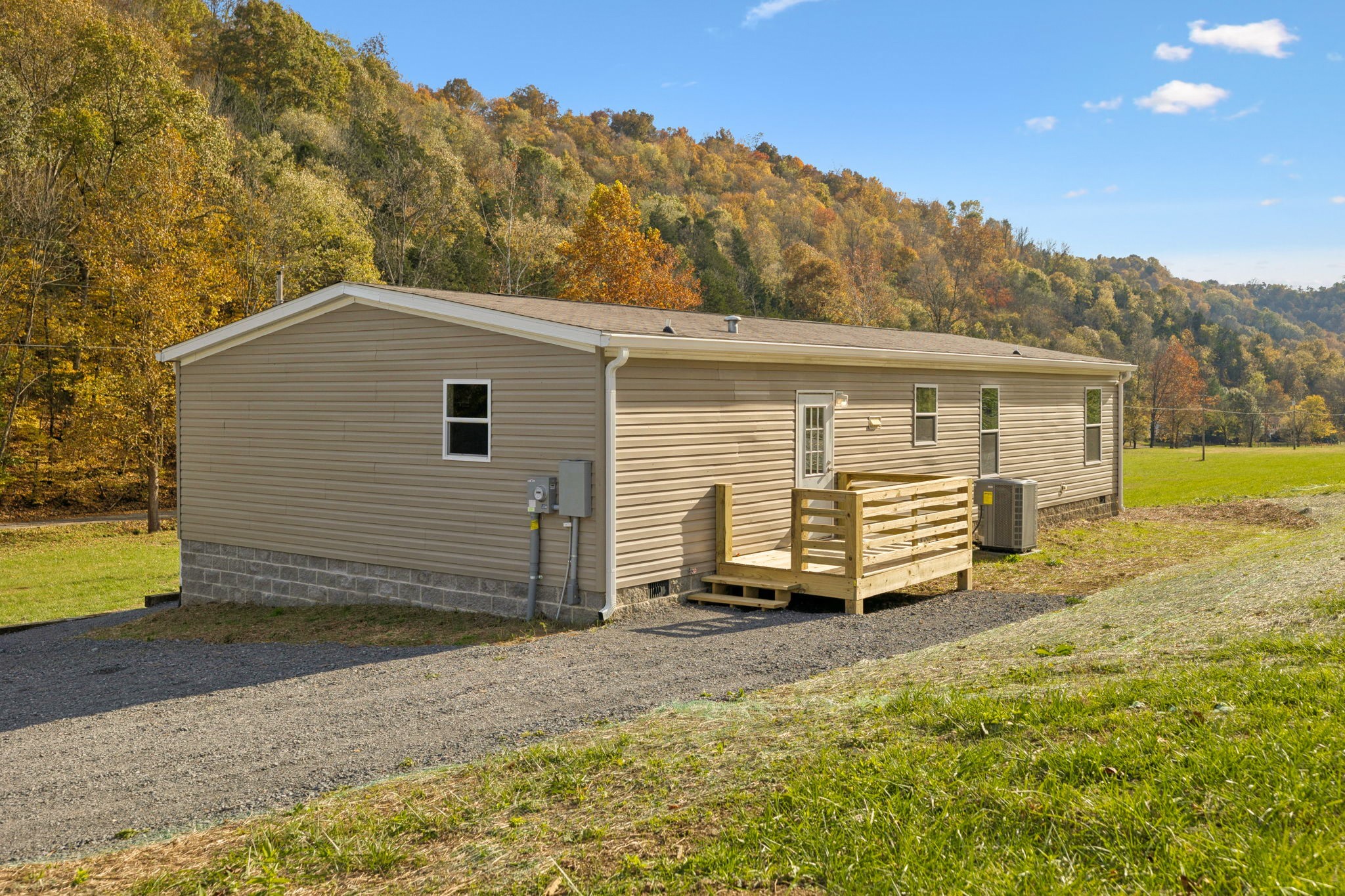 825 Gaulden Hollow Rd