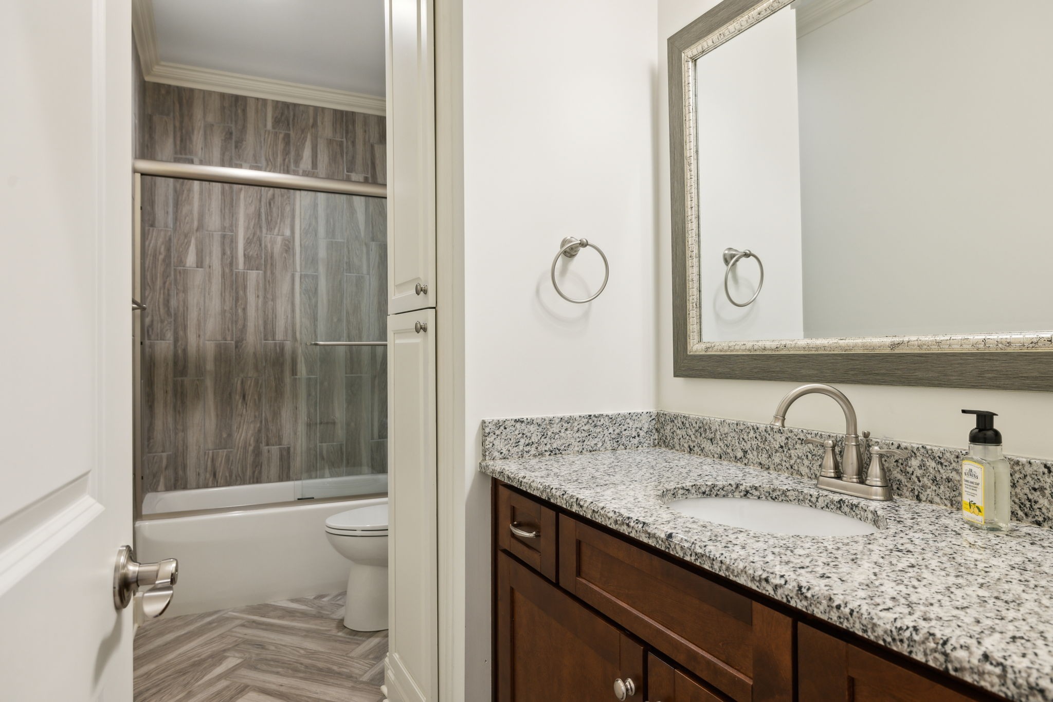 9559 Hampton Reserve Dr