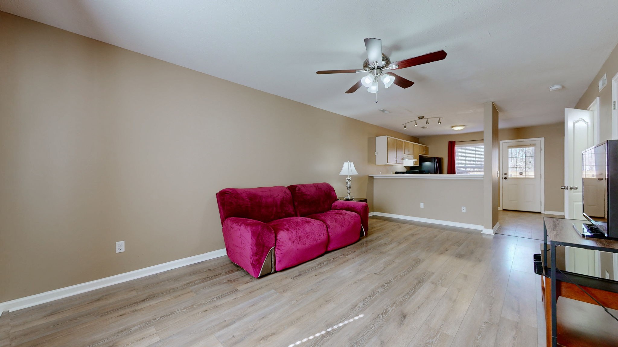 1641 Center Pointe Dr