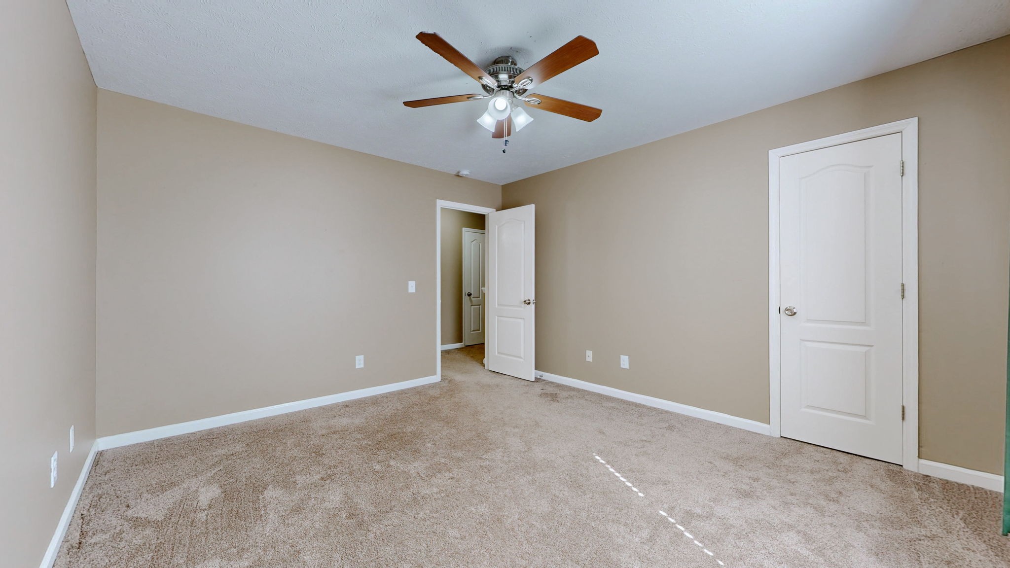 1641 Center Pointe Dr