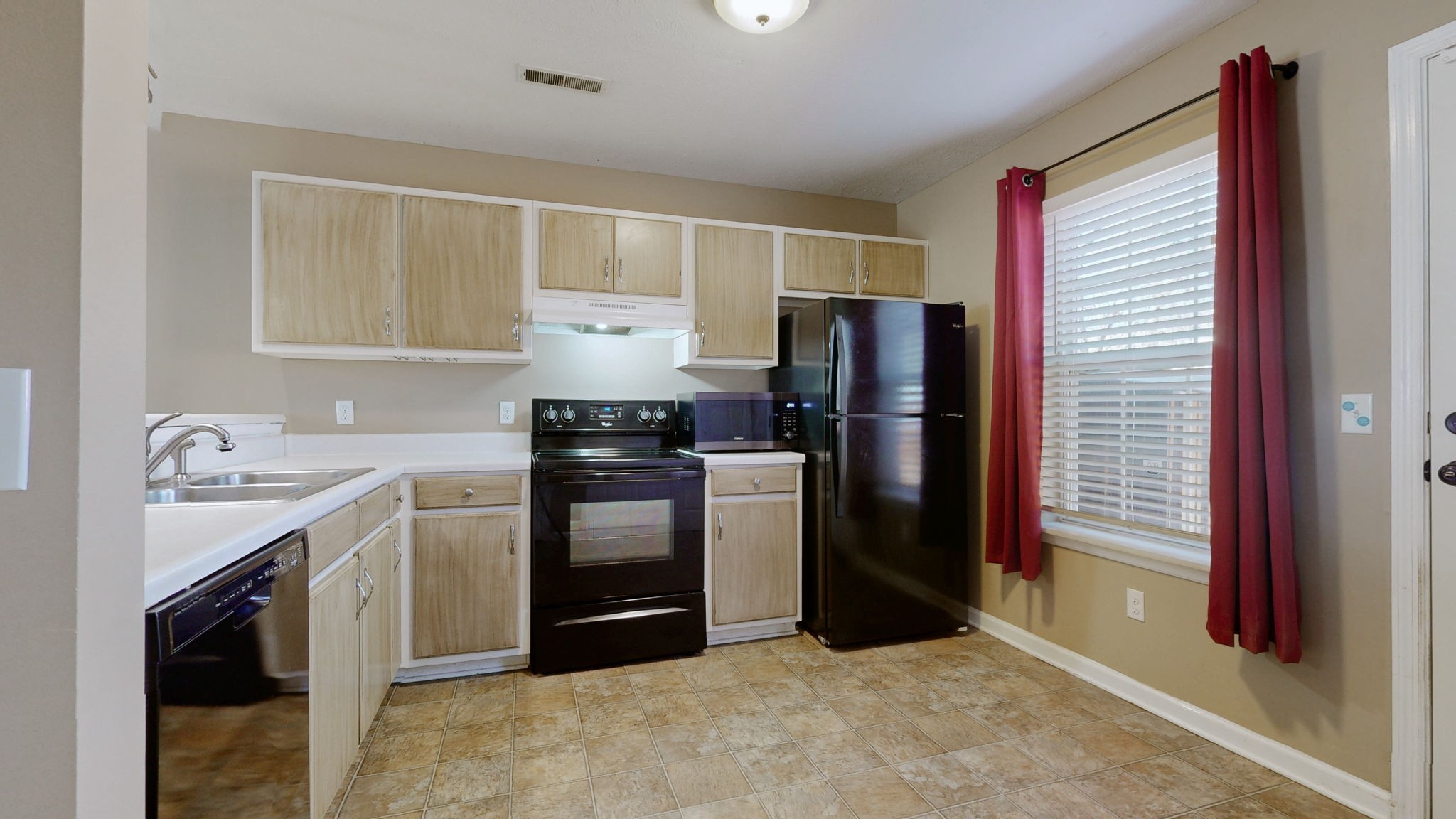 1641 Center Pointe Dr