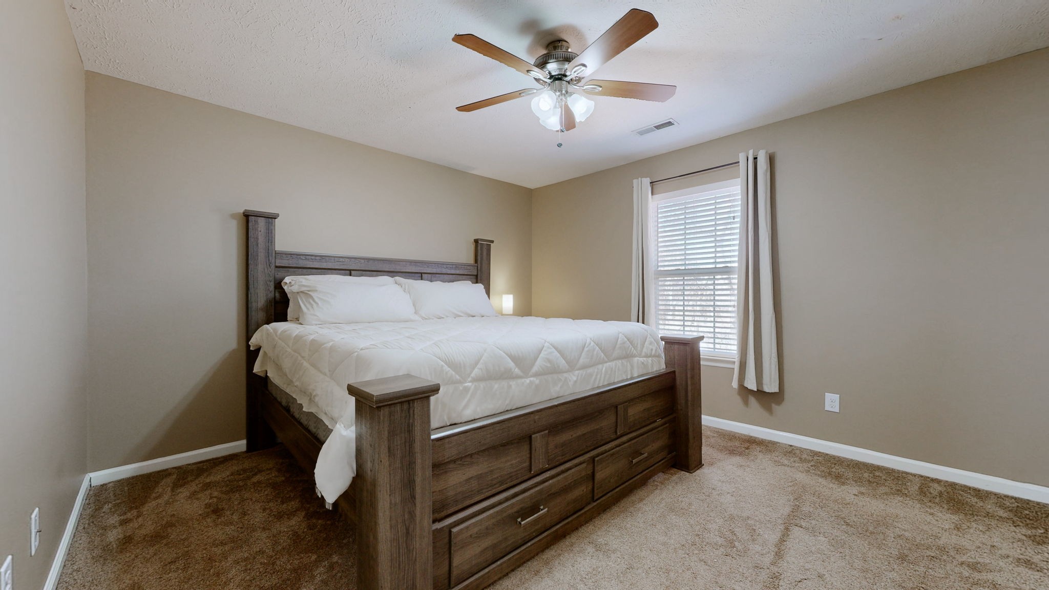 1641 Center Pointe Dr