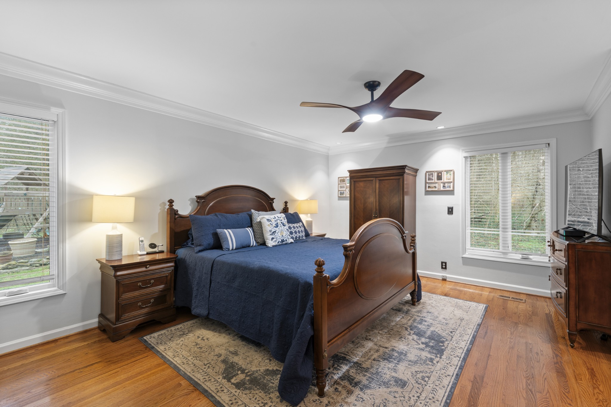 1004 Perkins Ln