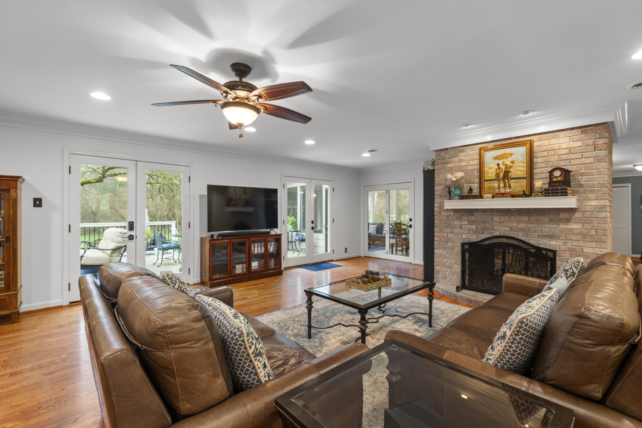 1004 Perkins Ln