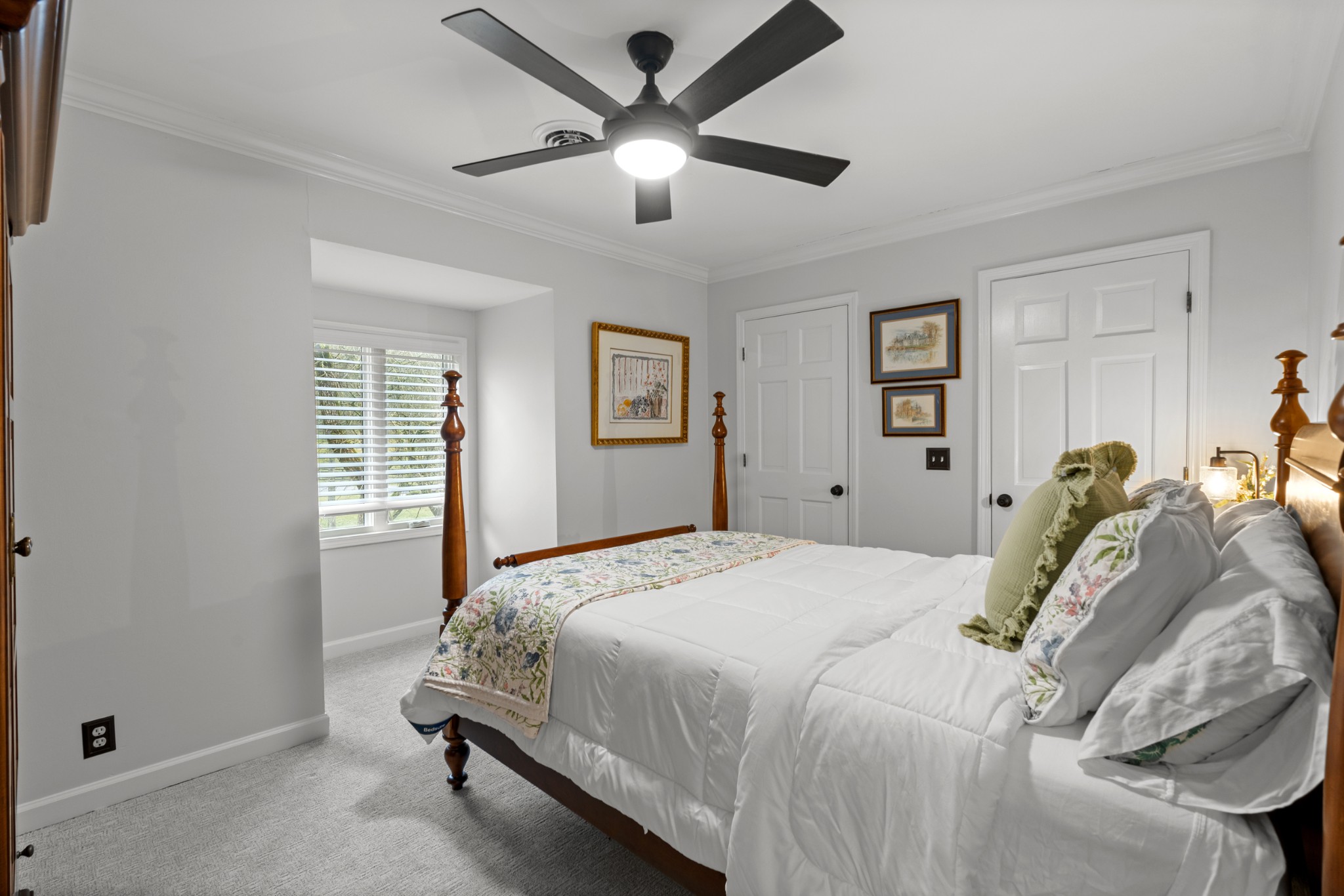 1004 Perkins Ln