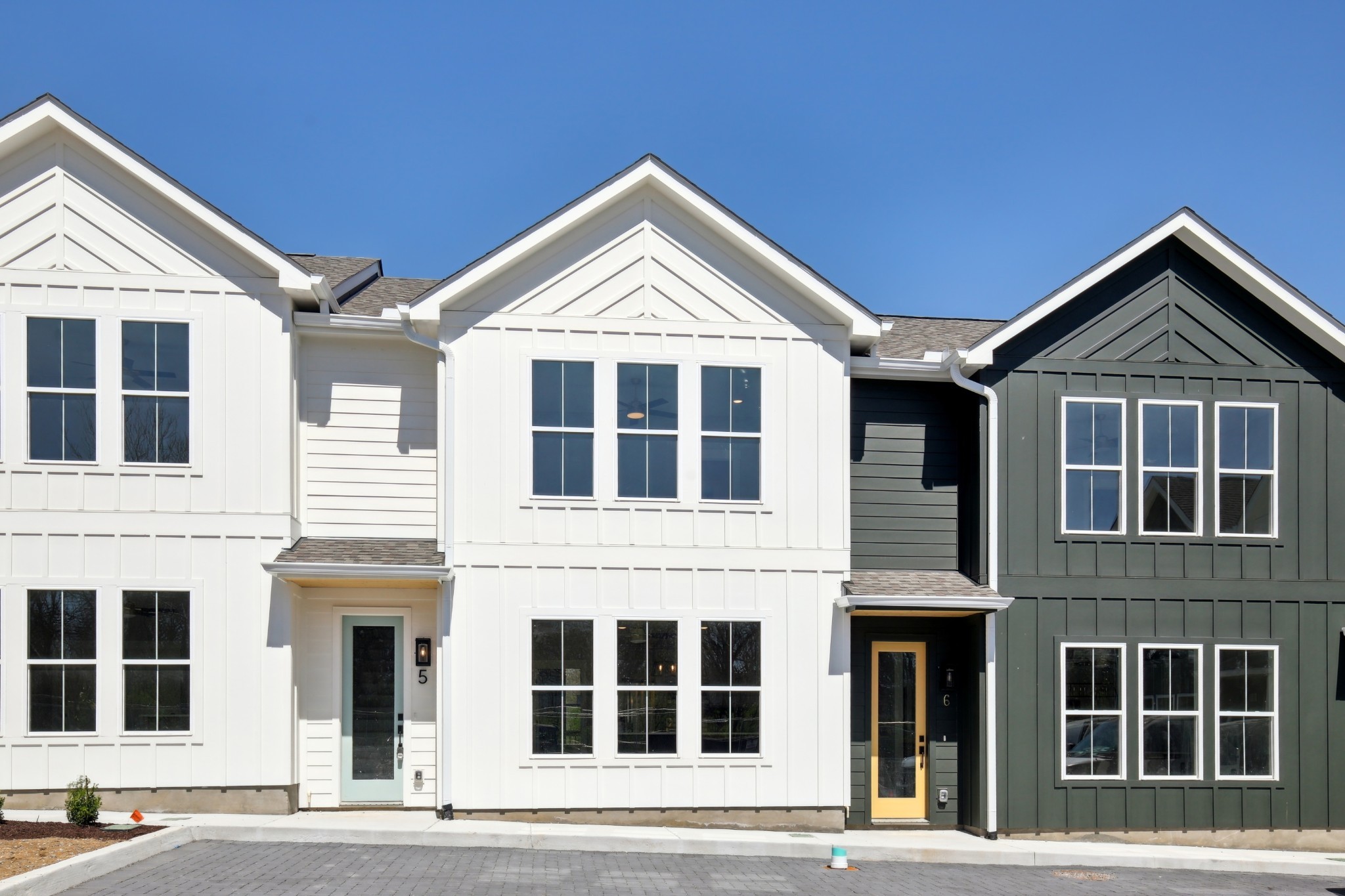 908 Anderson Ln Unit: 6