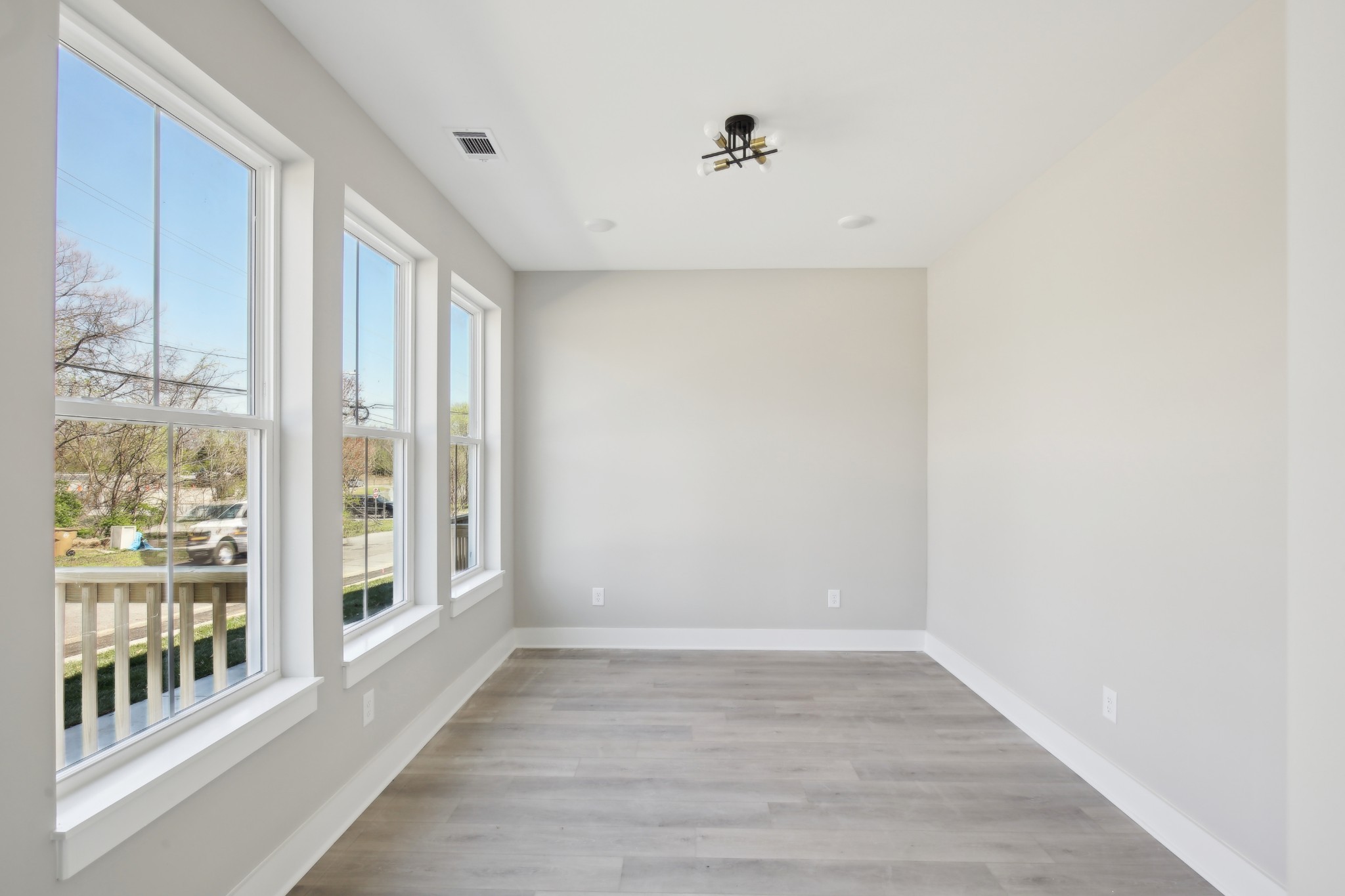 908 Anderson Ln Unit: 6