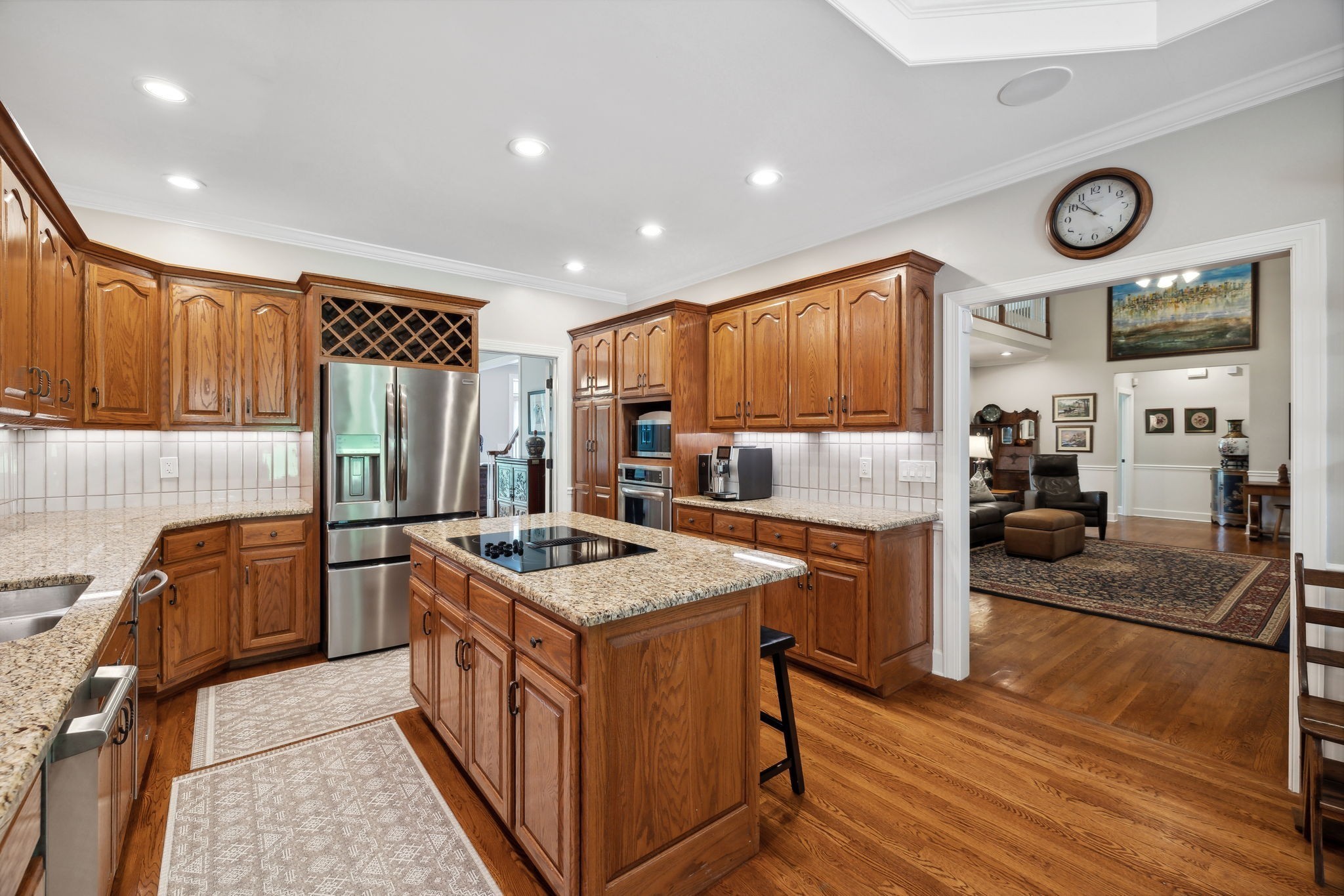 3208 Thoroughbred Dr