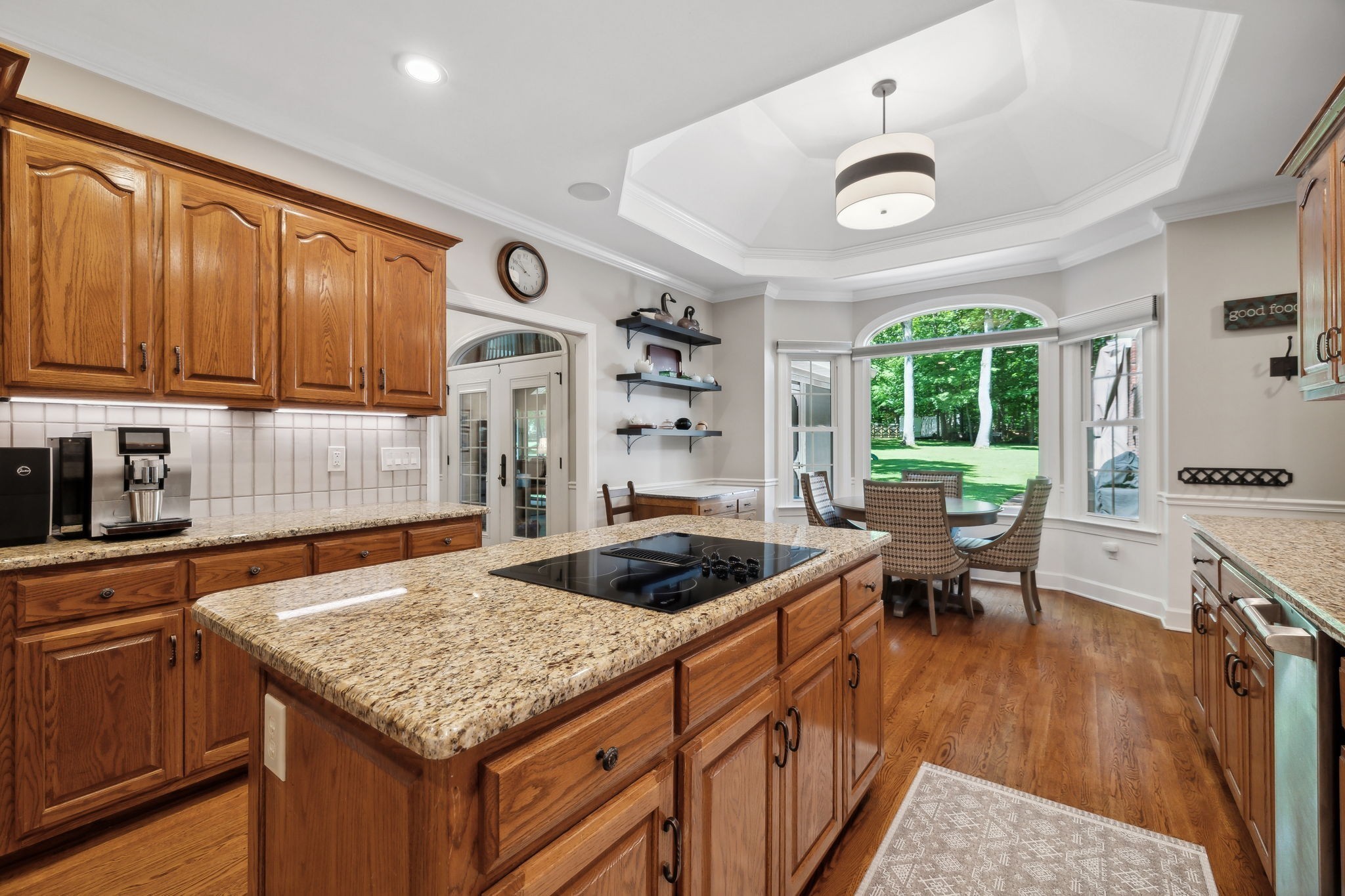 3208 Thoroughbred Dr