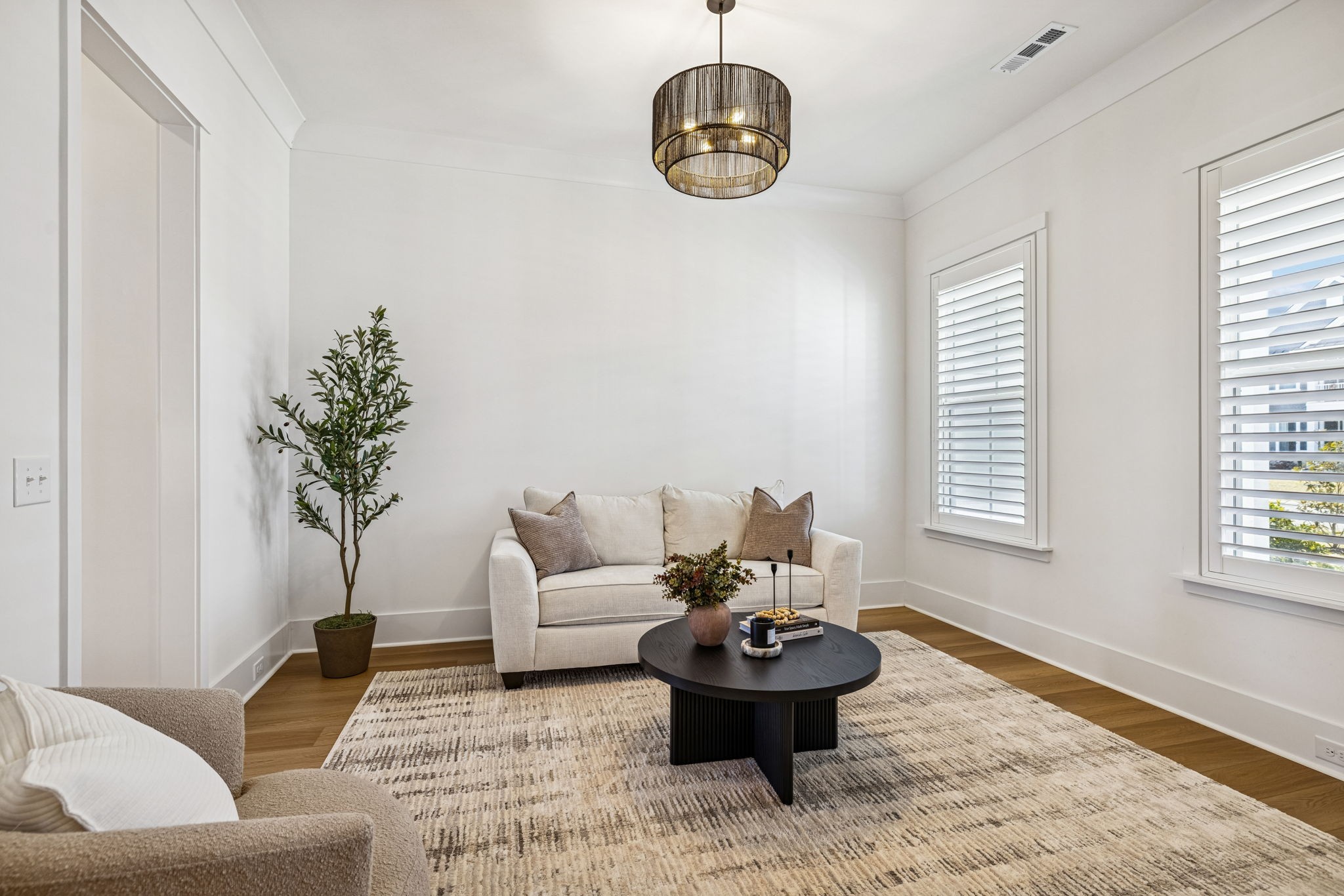 7283 Fiddlers Glen Dr