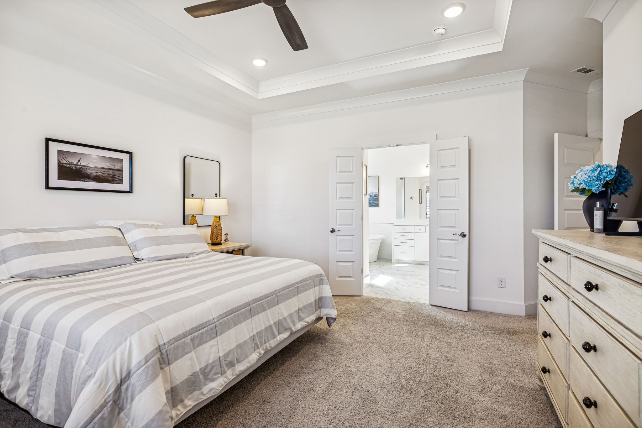 7283 Fiddlers Glen Dr