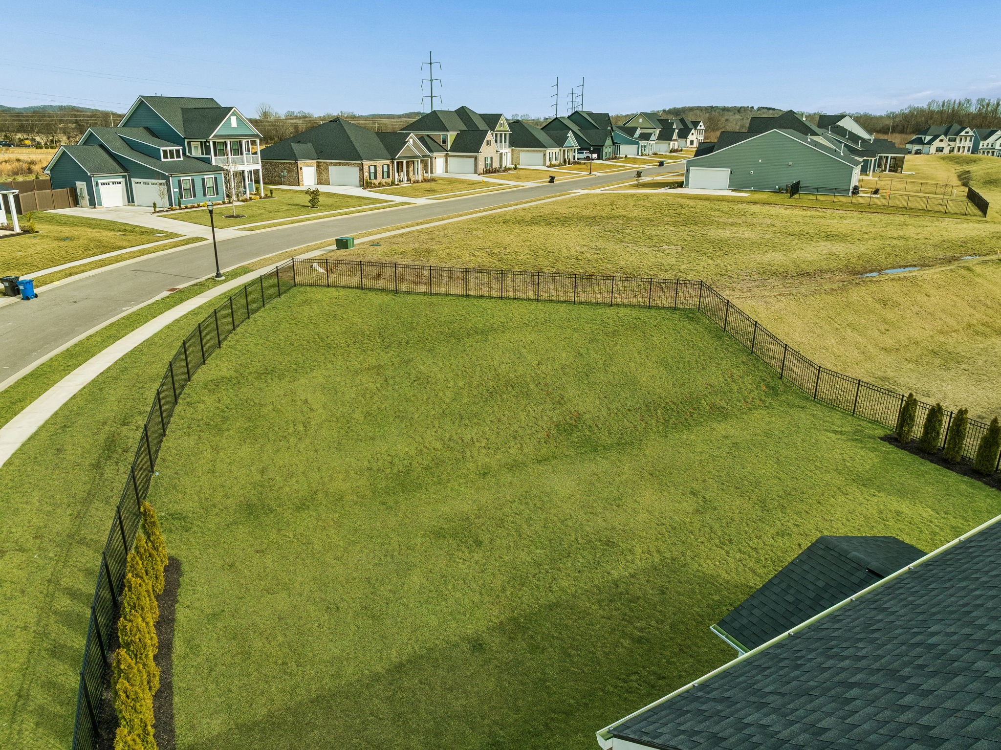 7283 Fiddlers Glen Dr