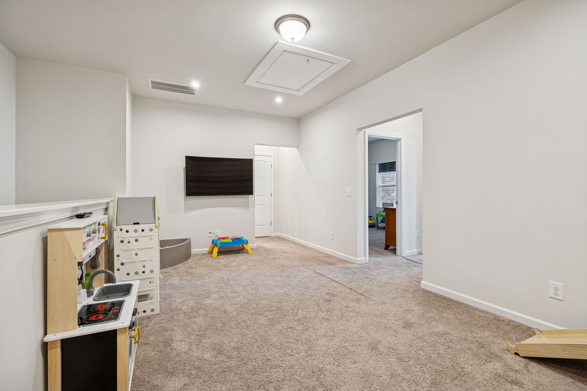 2915 Suzanne Landon Dr