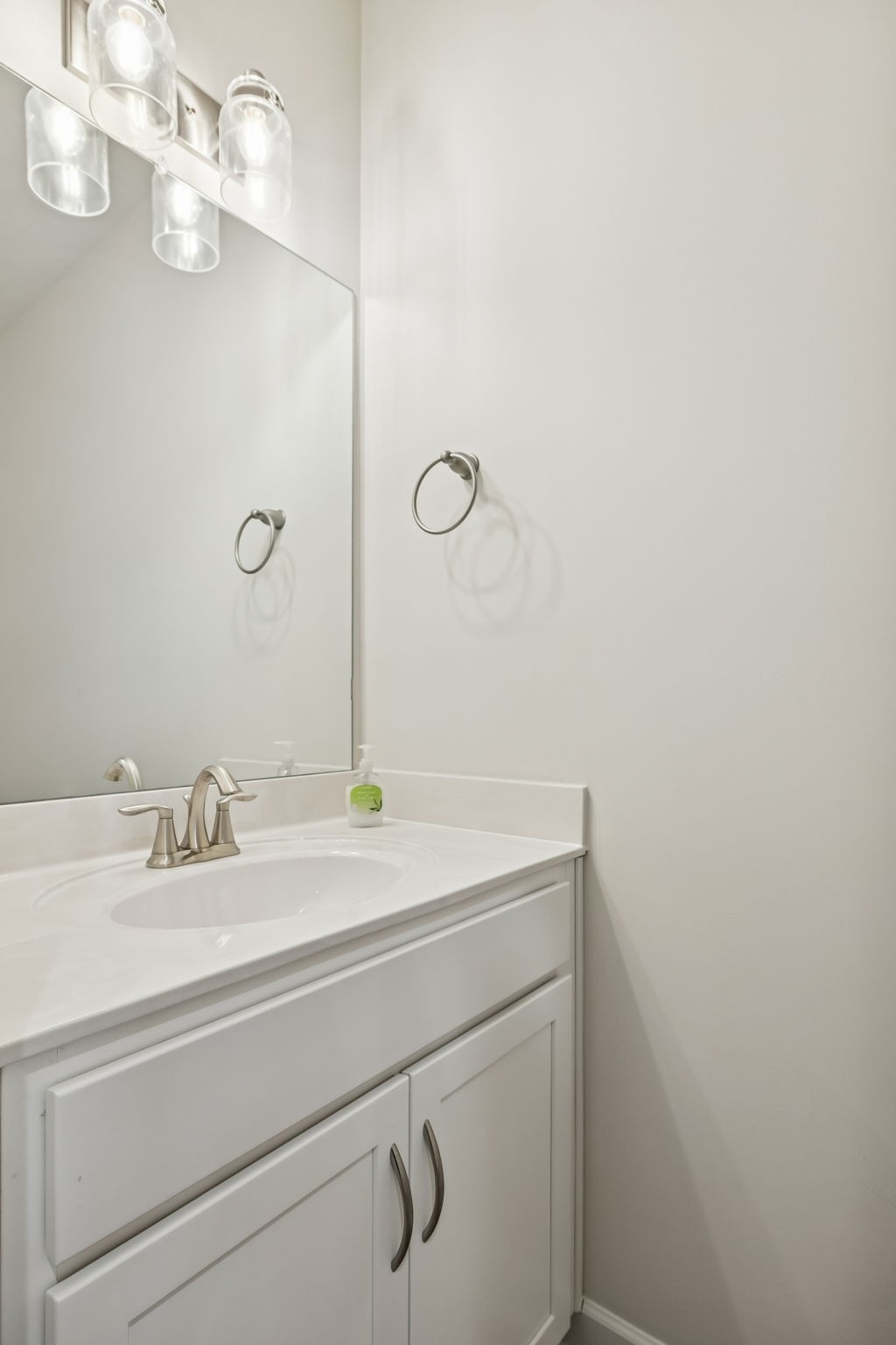 2915 Suzanne Landon Dr