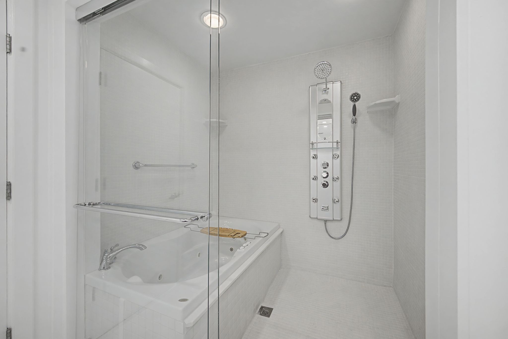 3014 Hedrick St Unit: 506