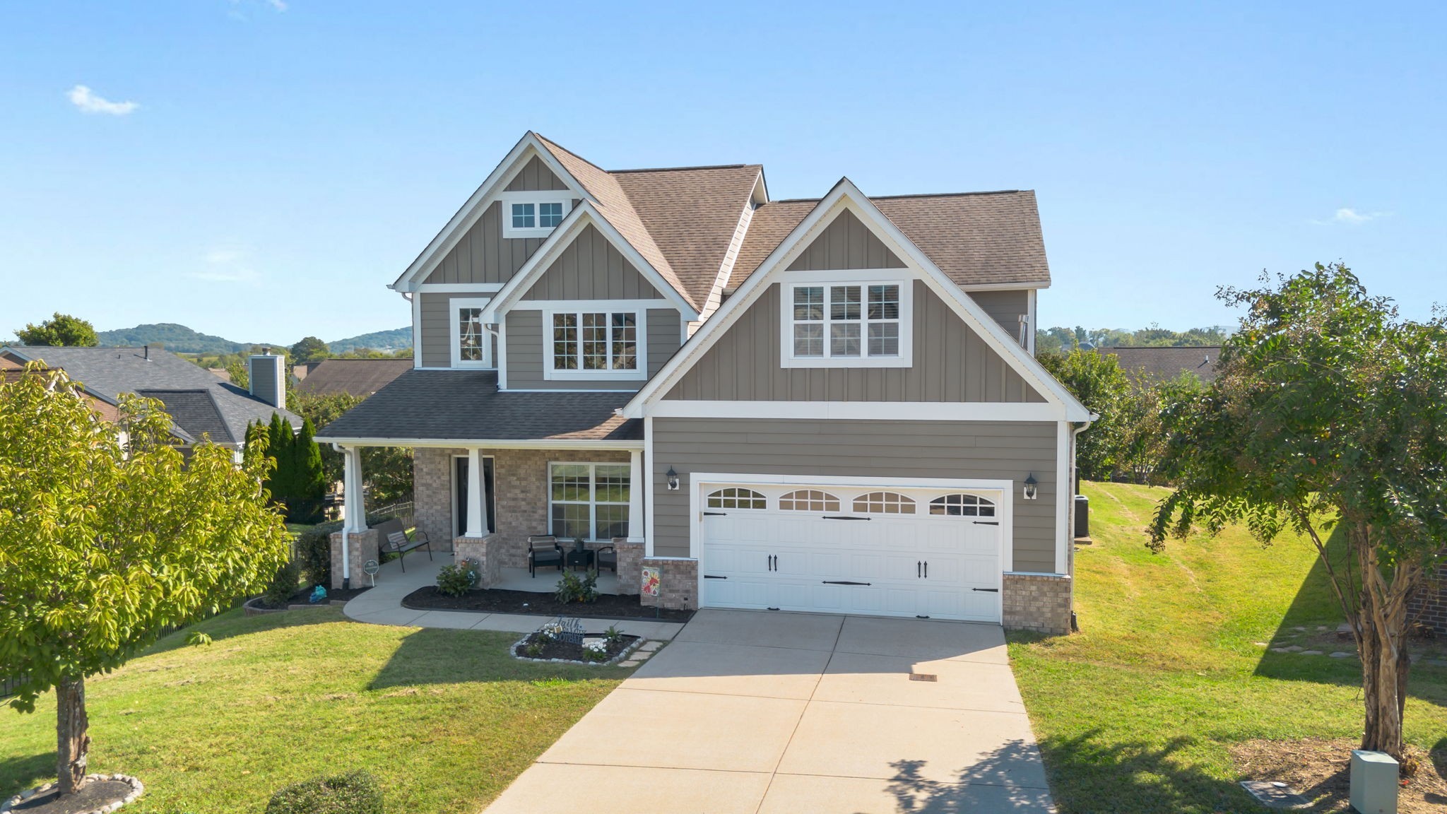 2404 Seven Oaks Park