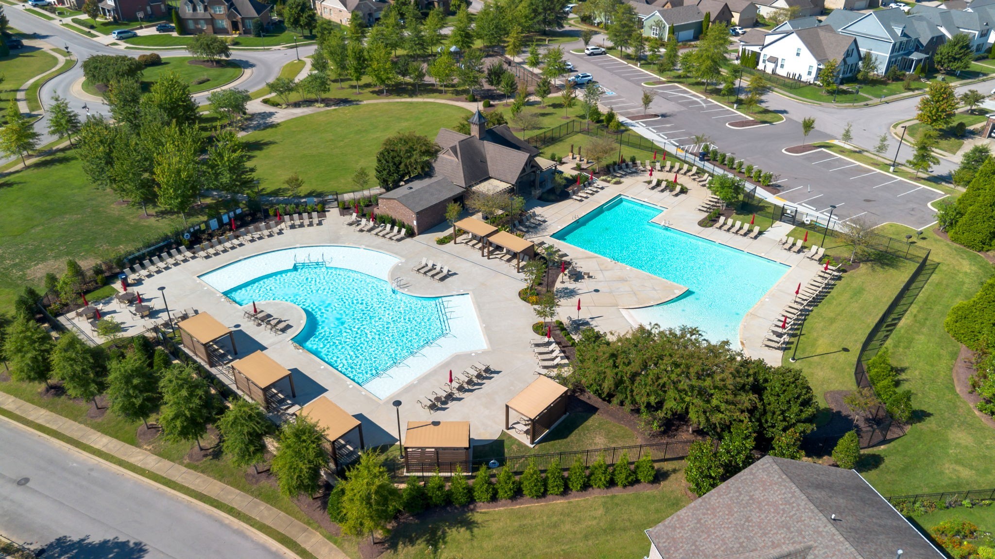 2404 Seven Oaks Park