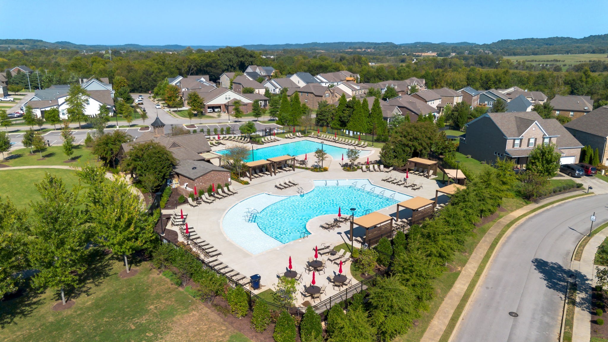 2404 Seven Oaks Park