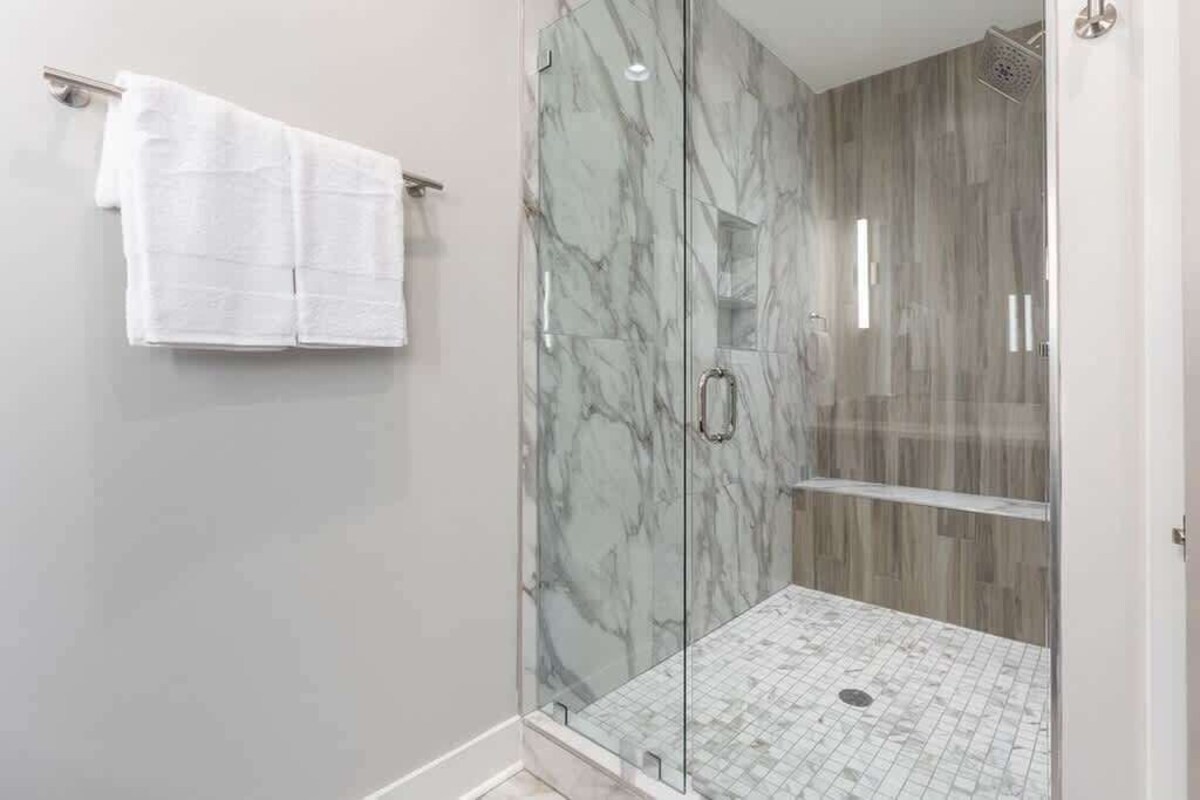 3206 West End Circle Unit: 1-8