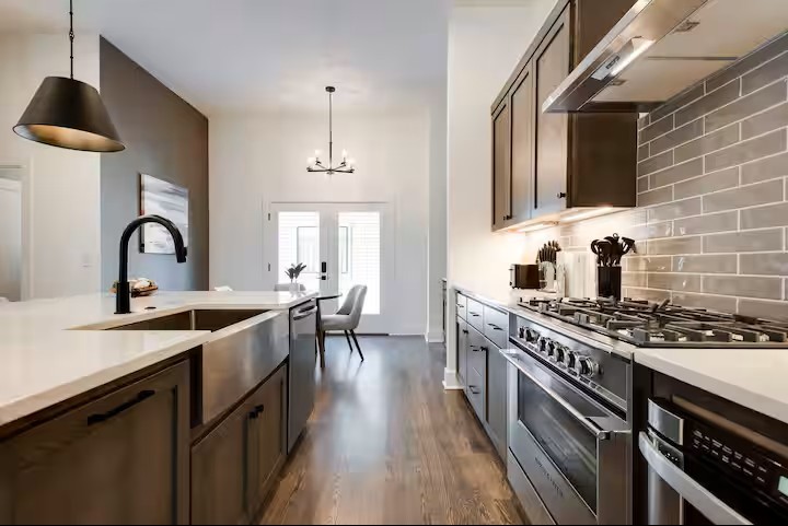 3206 West End Circle Unit: 1-8